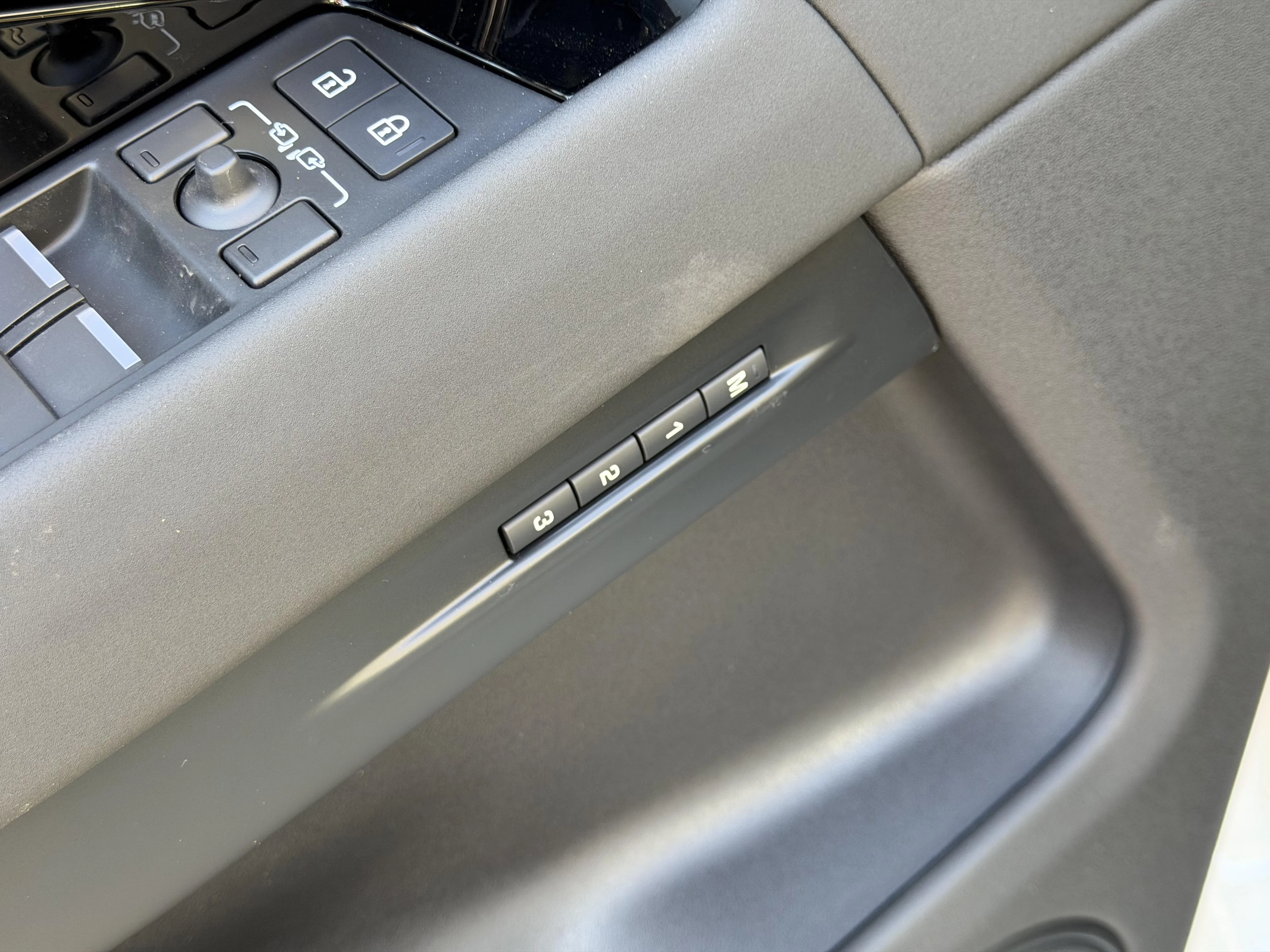 Land Rover Range Rover Evoque PHEV S