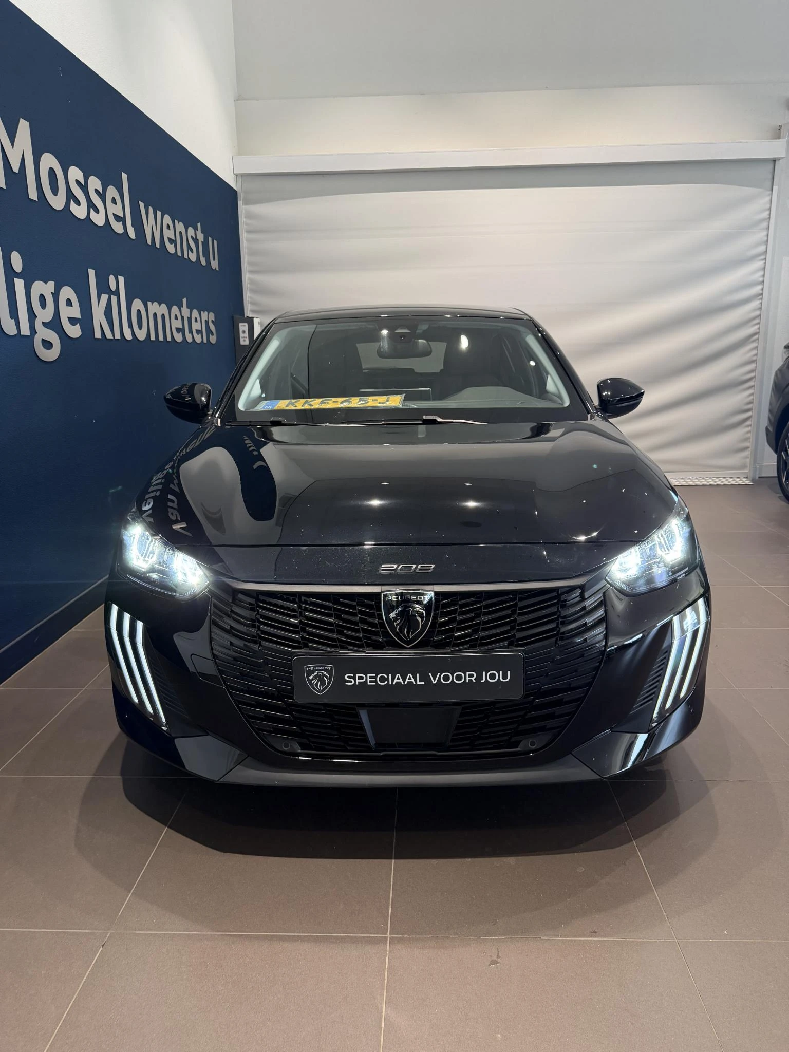 Peugeot-208-image-1