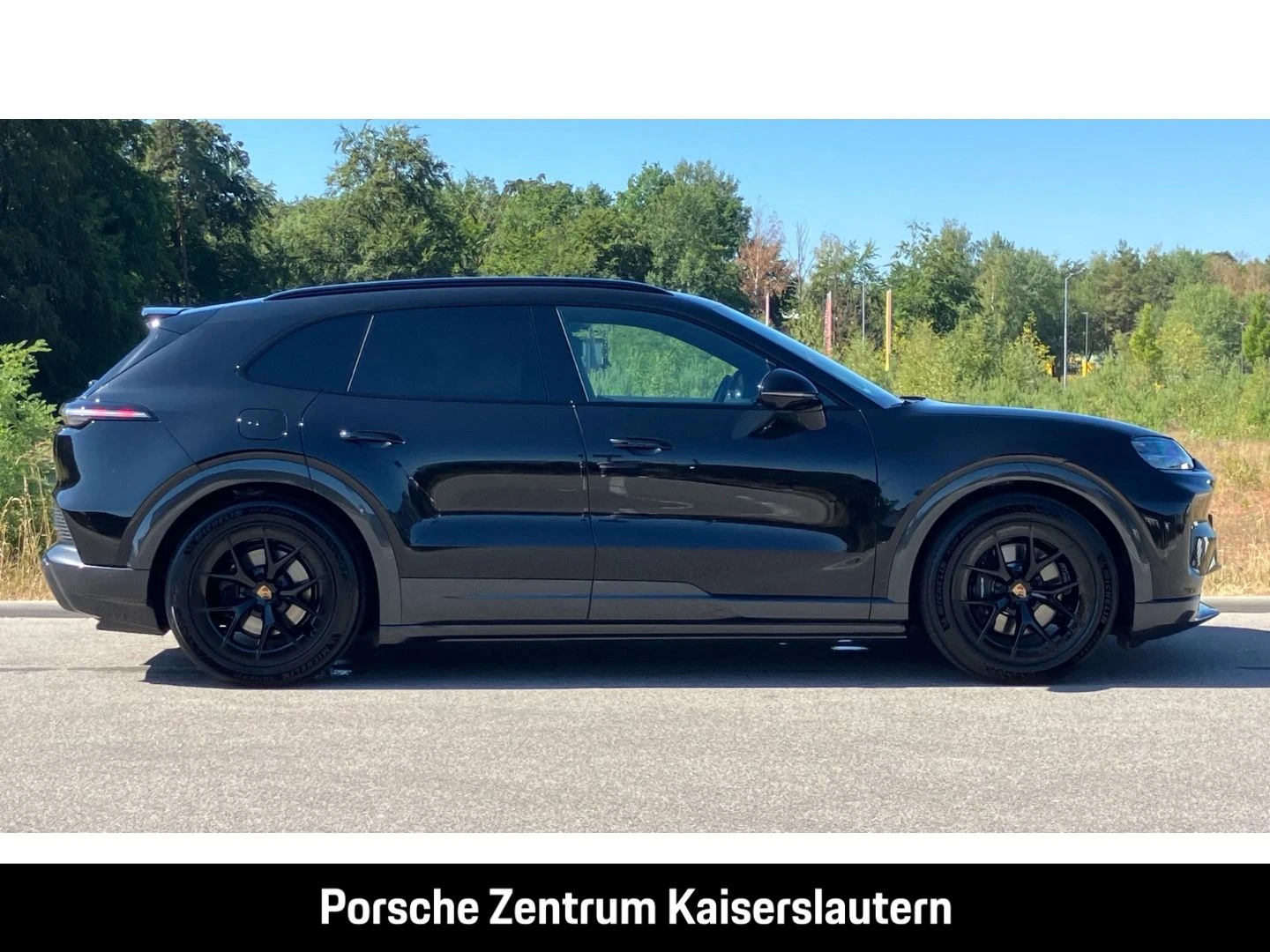 Porsche-Cayenne-image-6