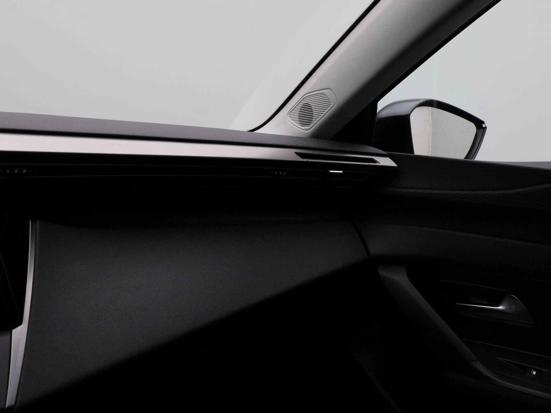 Peugeot-308-image-21