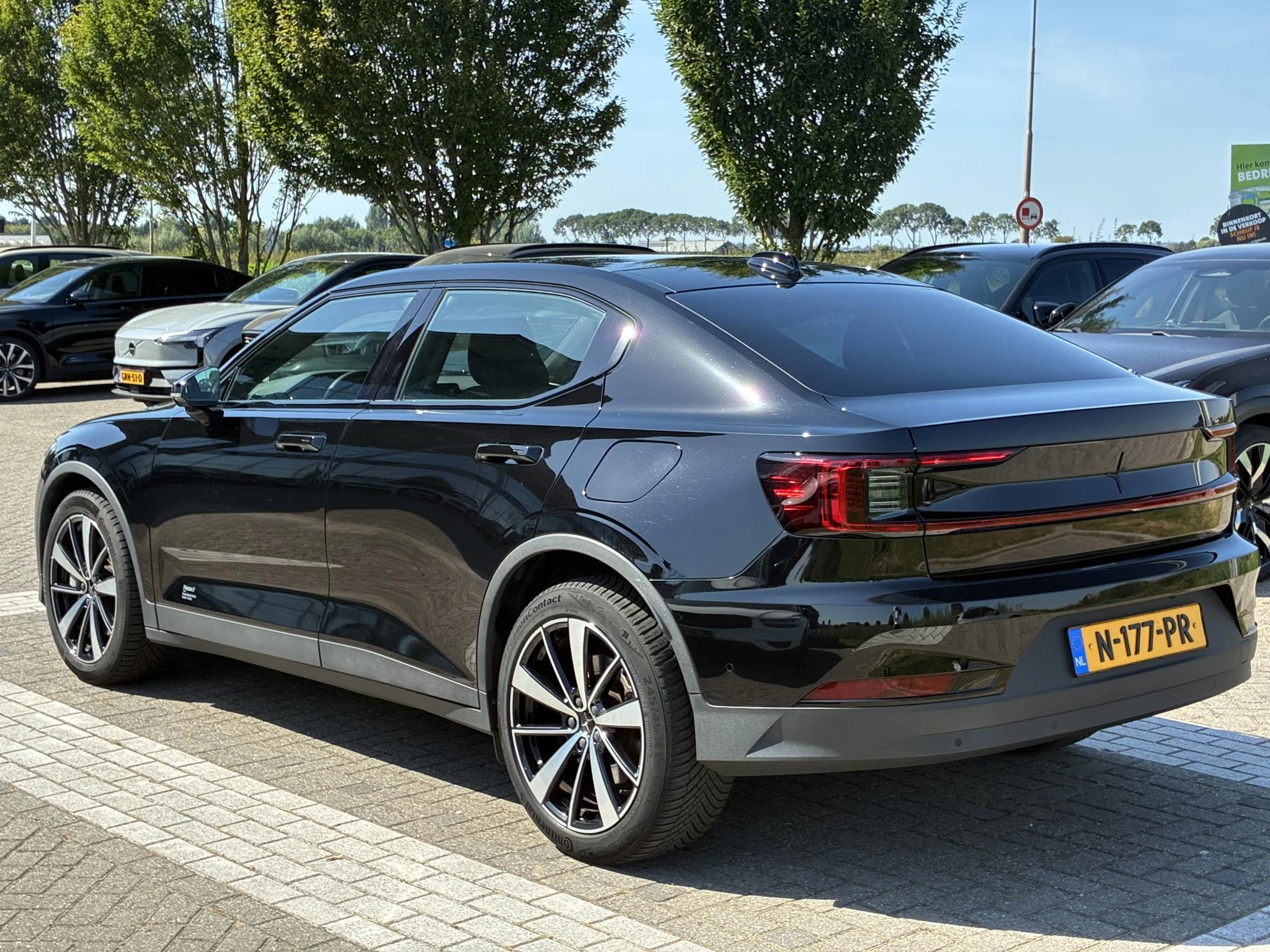 Polestar-2-image-4
