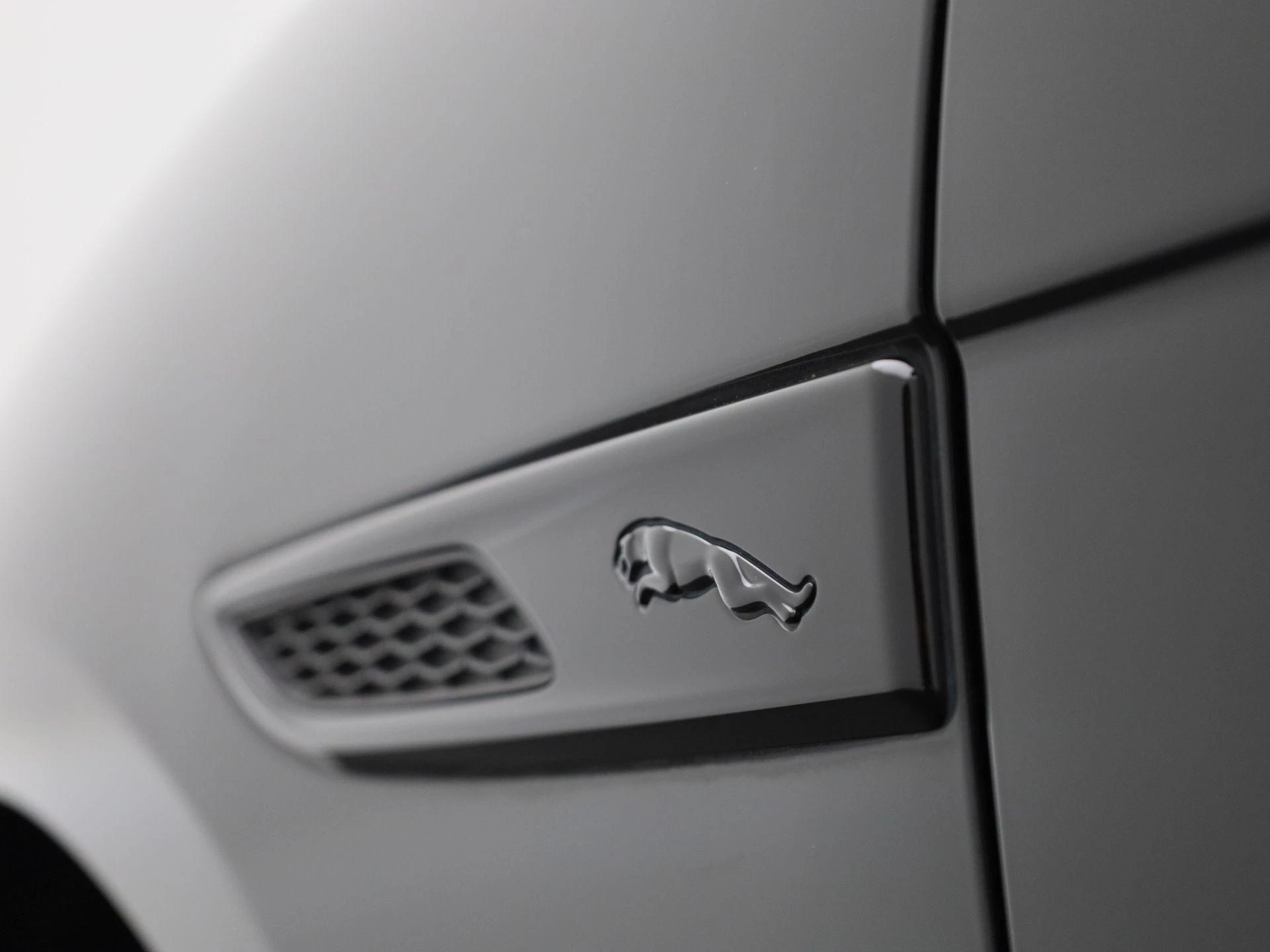 Jaguar F-PACE 2.0 P400e PHEV SE