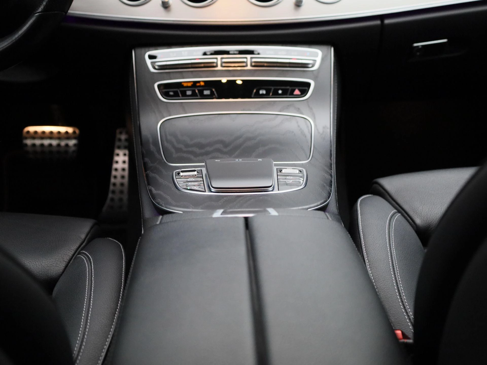 Mercedes-Benz-Classe E-image-9