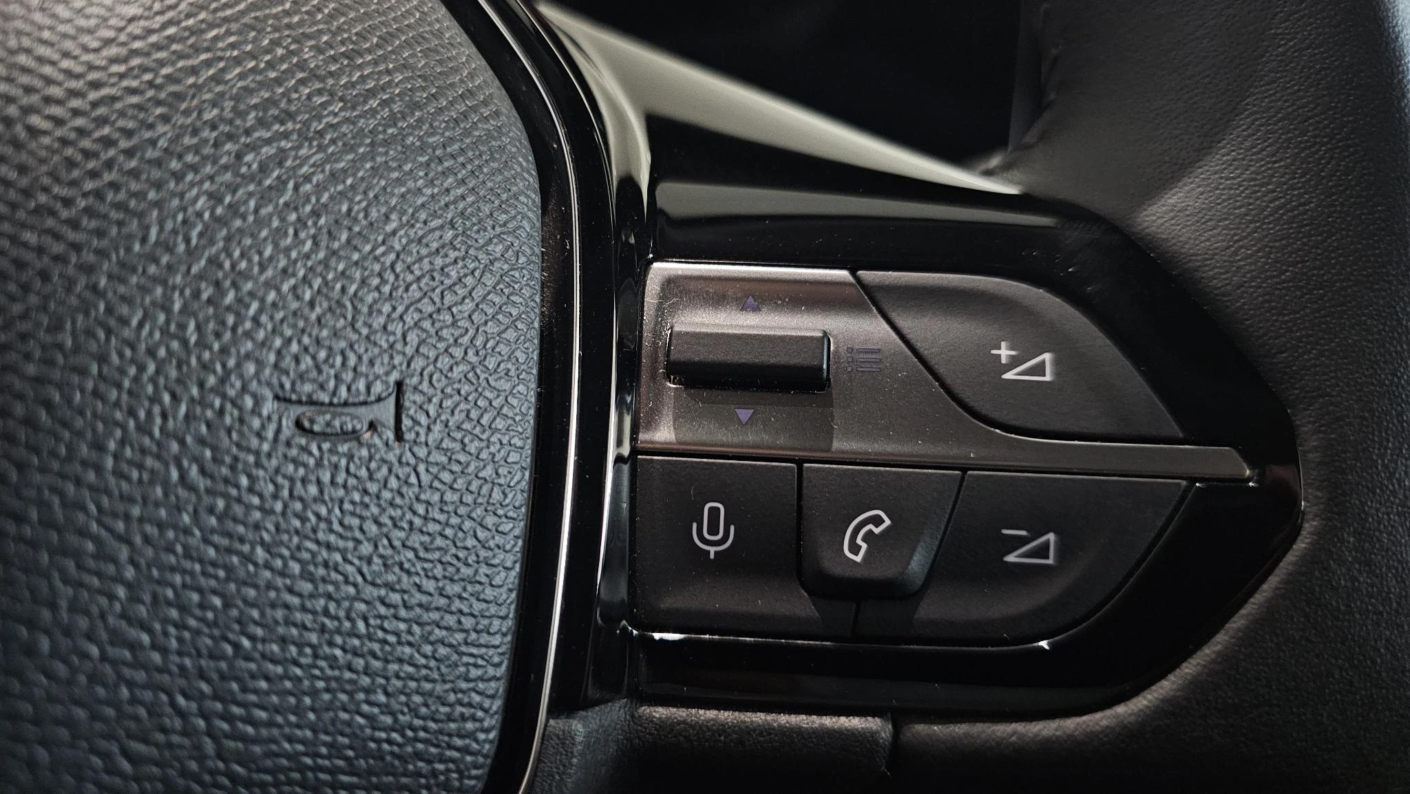 Peugeot-308-image-13