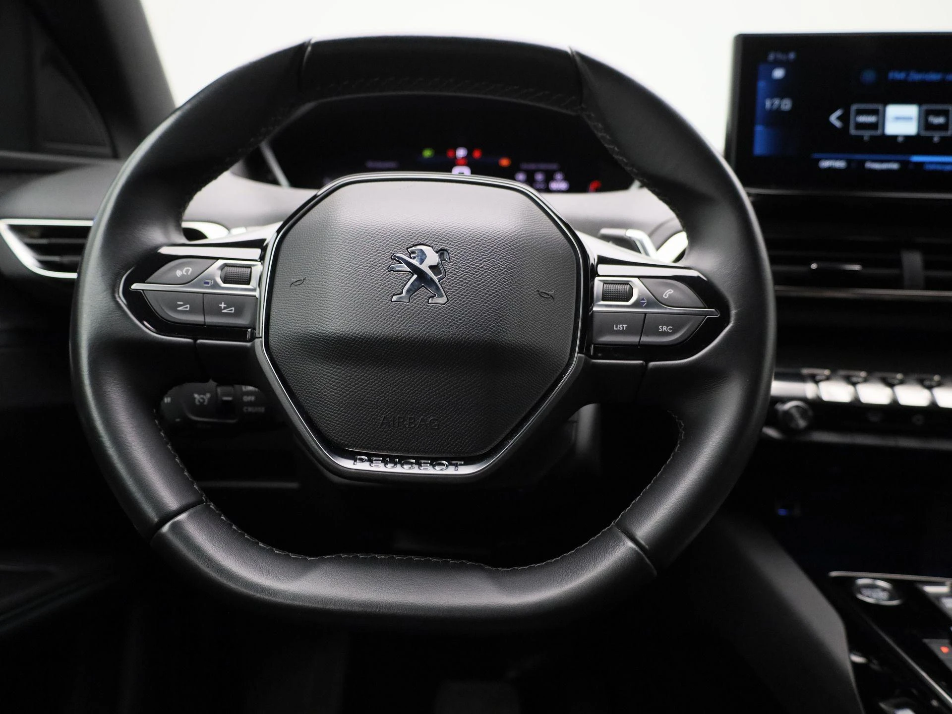 Peugeot-3008-image-6