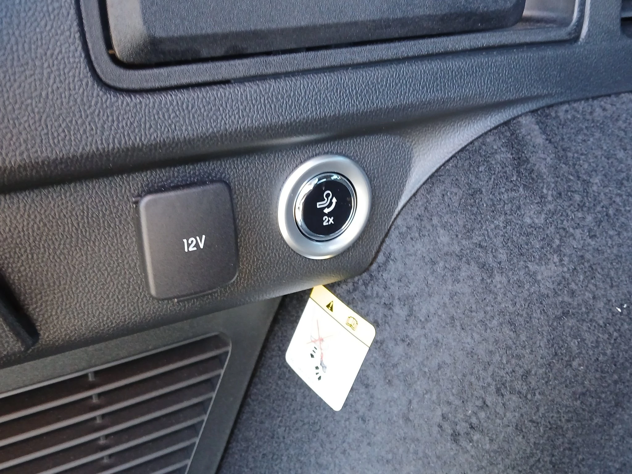 Ford-Kuga-image-19