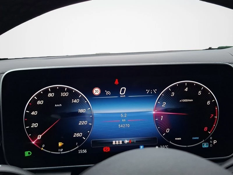 Mercedes-Benz GLC 200 4MATIC NIGHT 360 PDC LED MBUX NAVIX254 GLC 200 4MATIC NIGHT 360 PDC LED MBUX NAVI