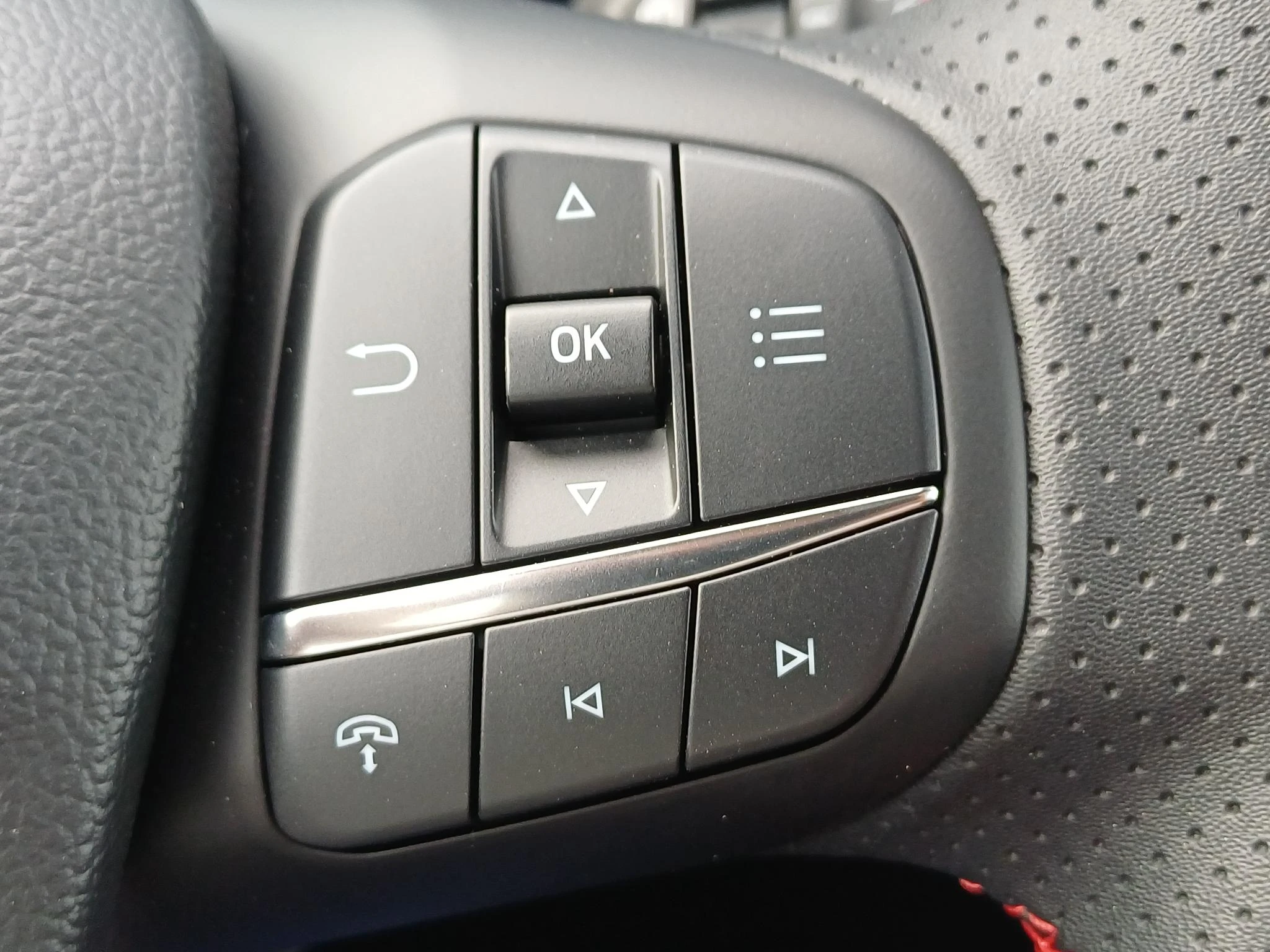 Ford-Kuga-image-12