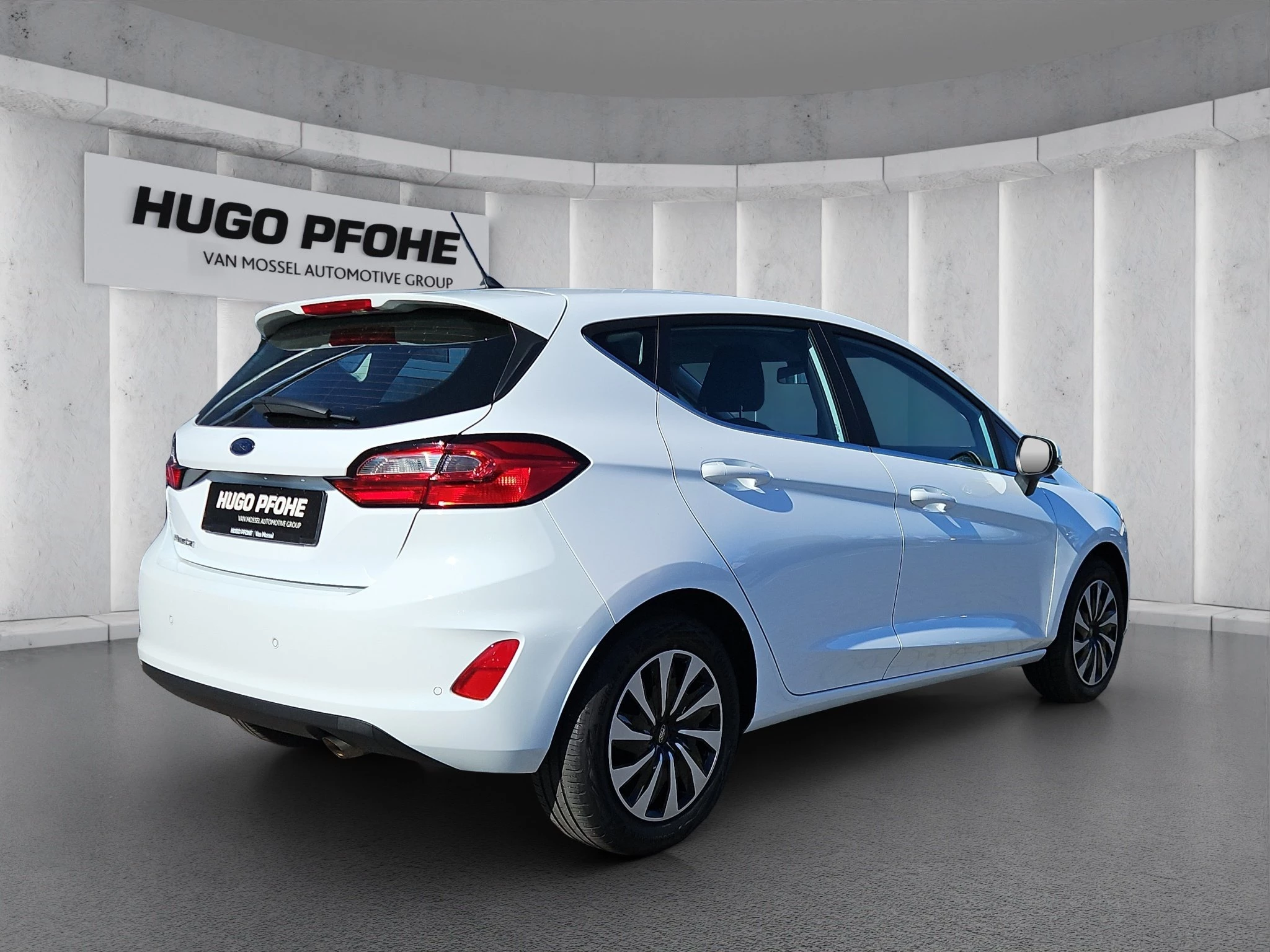 Ford Fiesta Titanium LED | KLIMAAUTOMATIK | PDC | BT
