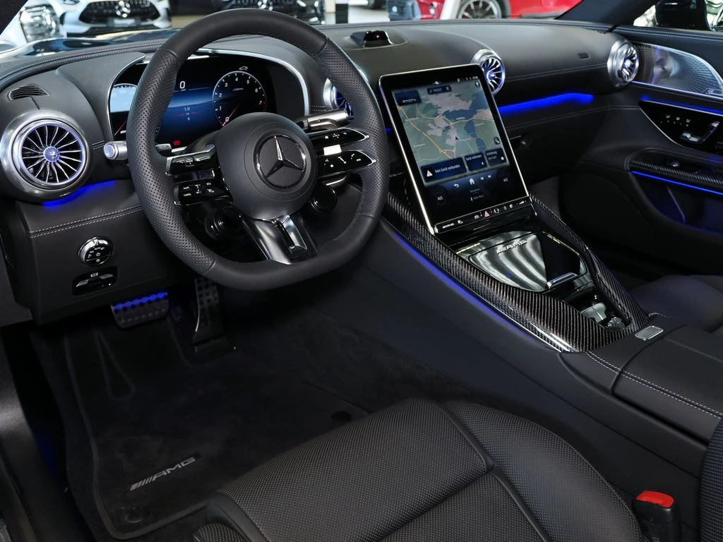 Mercedes-AMG-SL 63 AMG-image-5