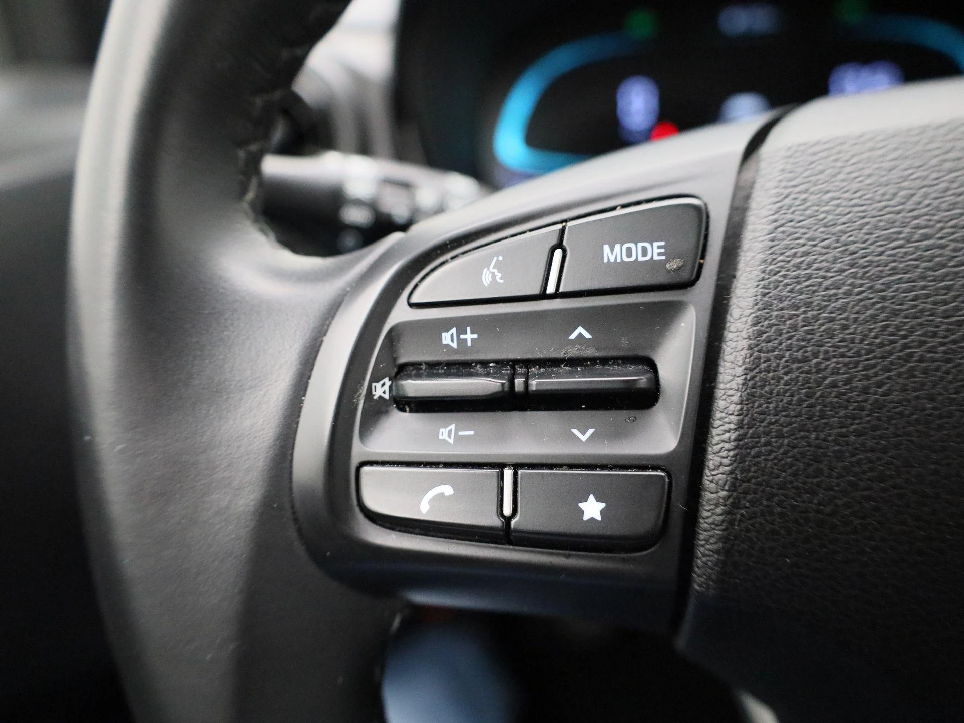 Hyundai-i10-image-16