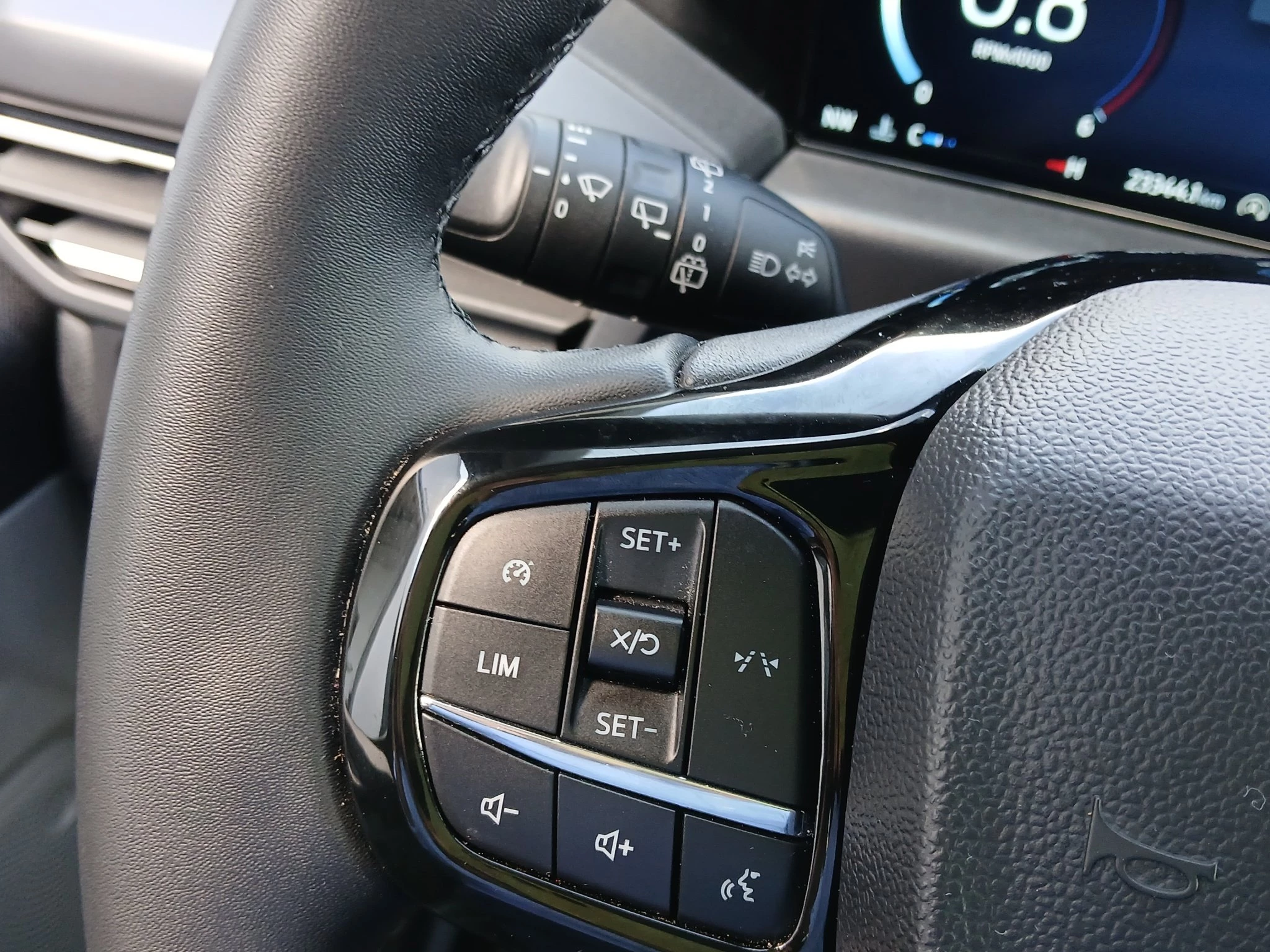 Ford-Tourneo Custom-image-21