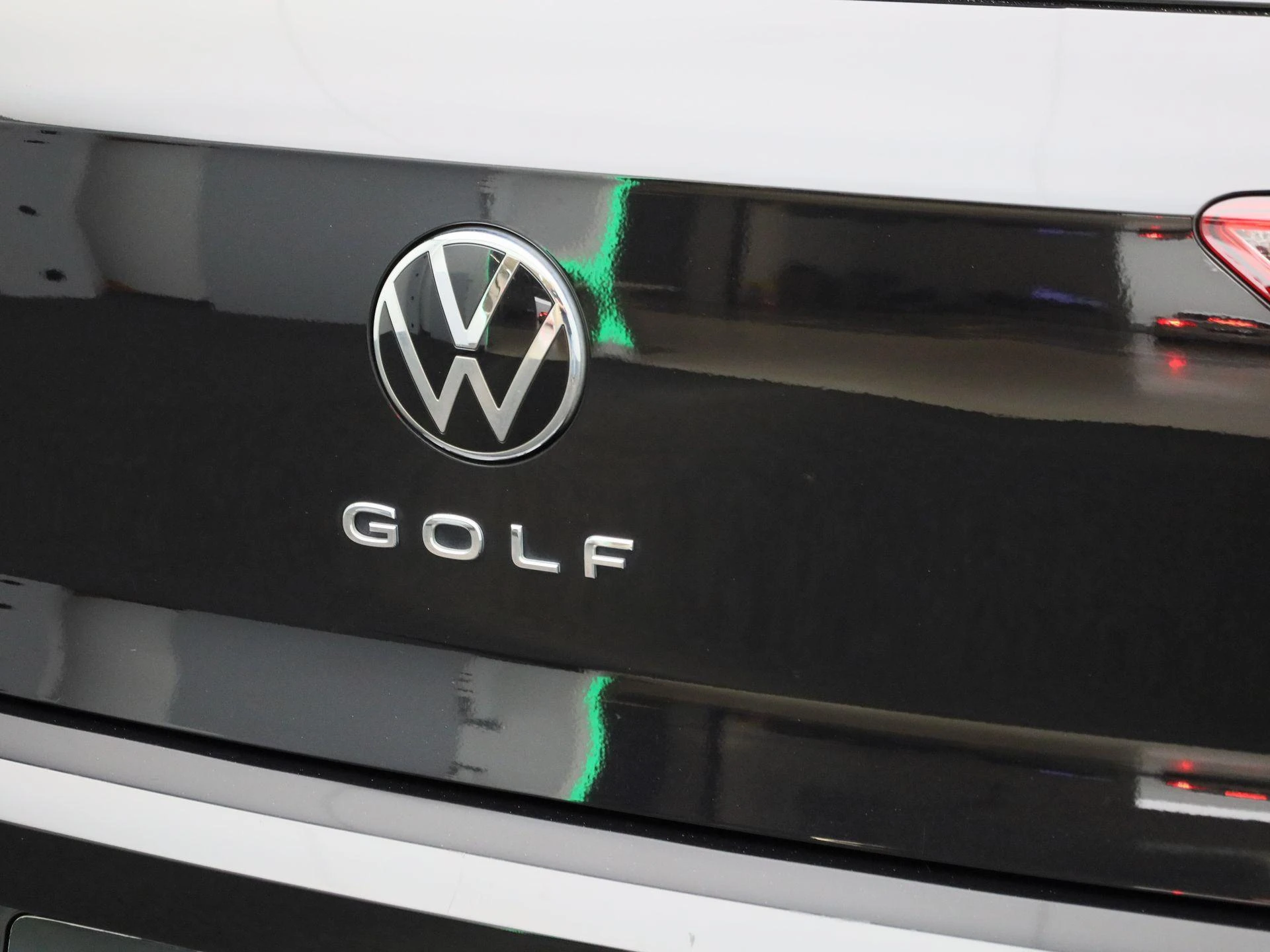 Volkswagen-Golf-image-41