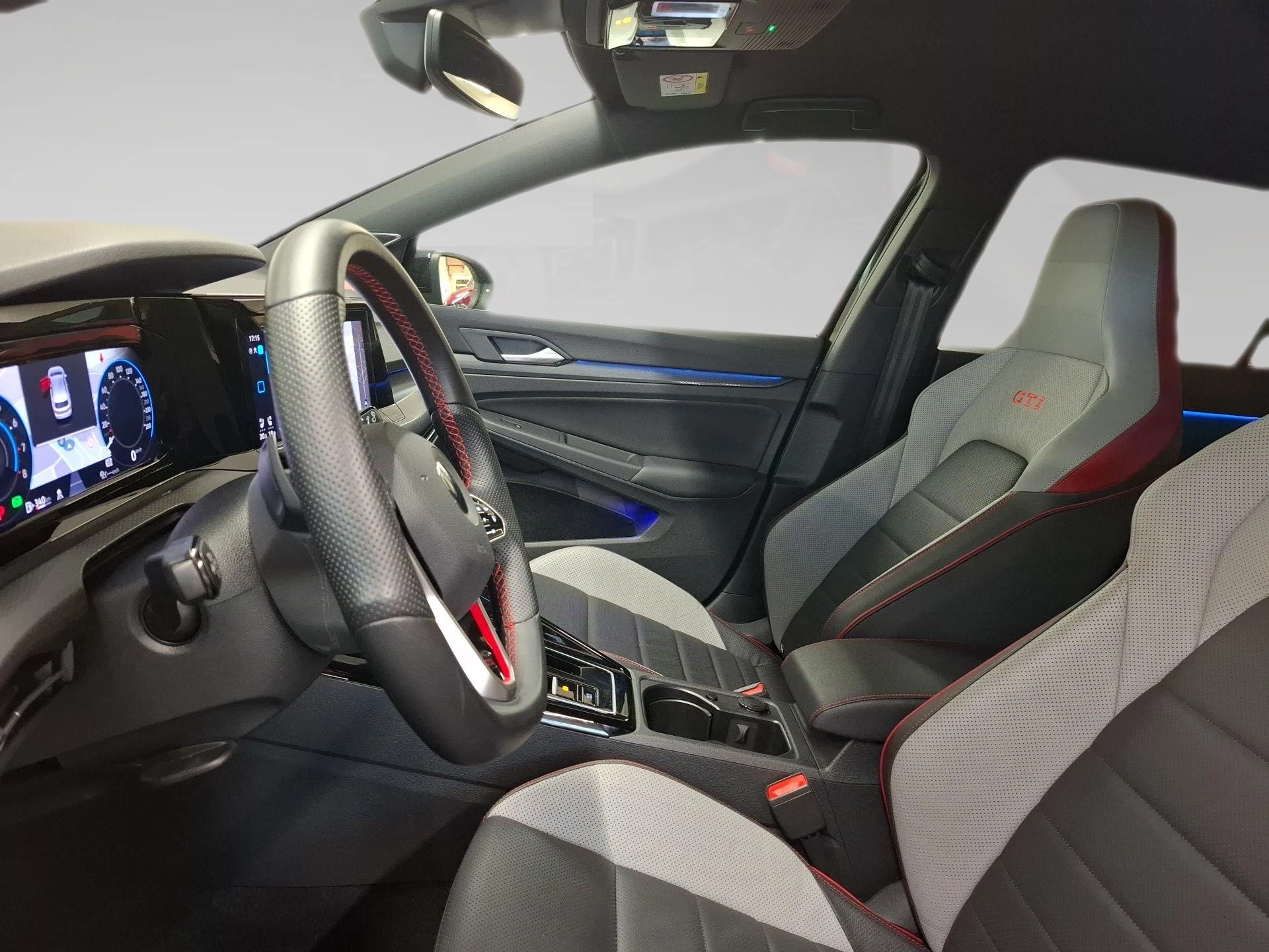 Volkswagen-Golf-image-3