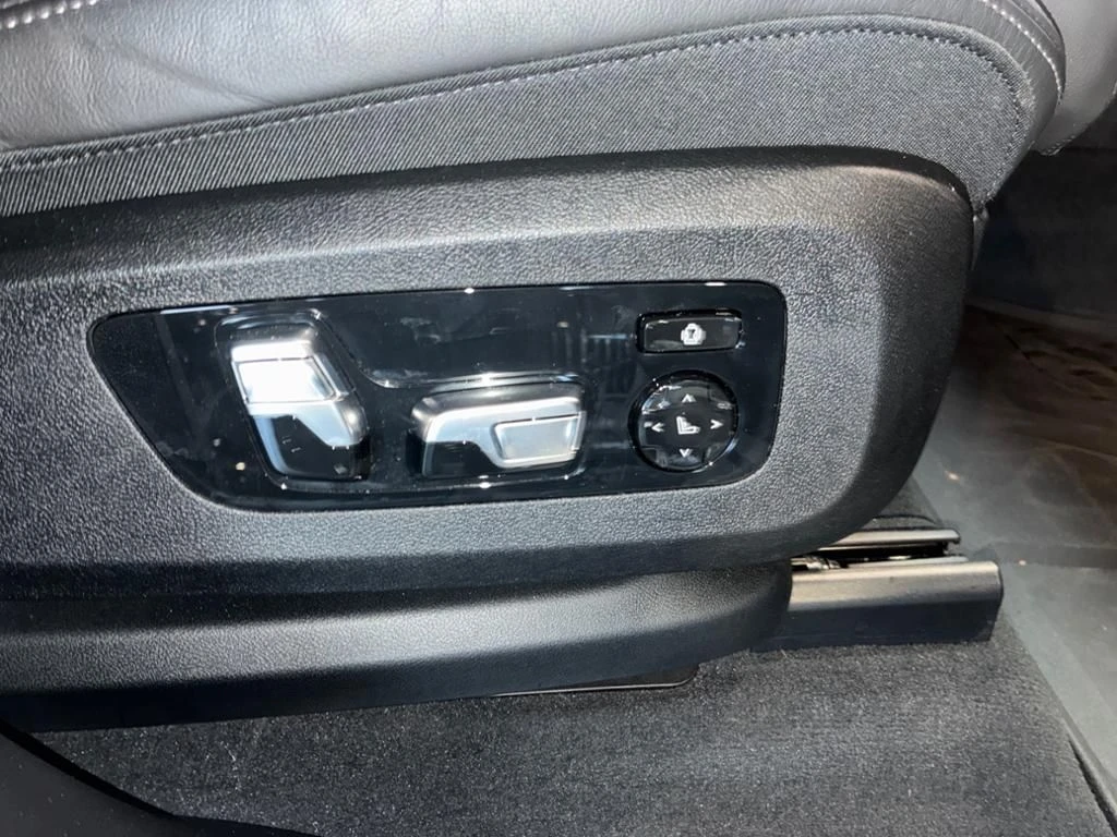 BMW-X7-image-18