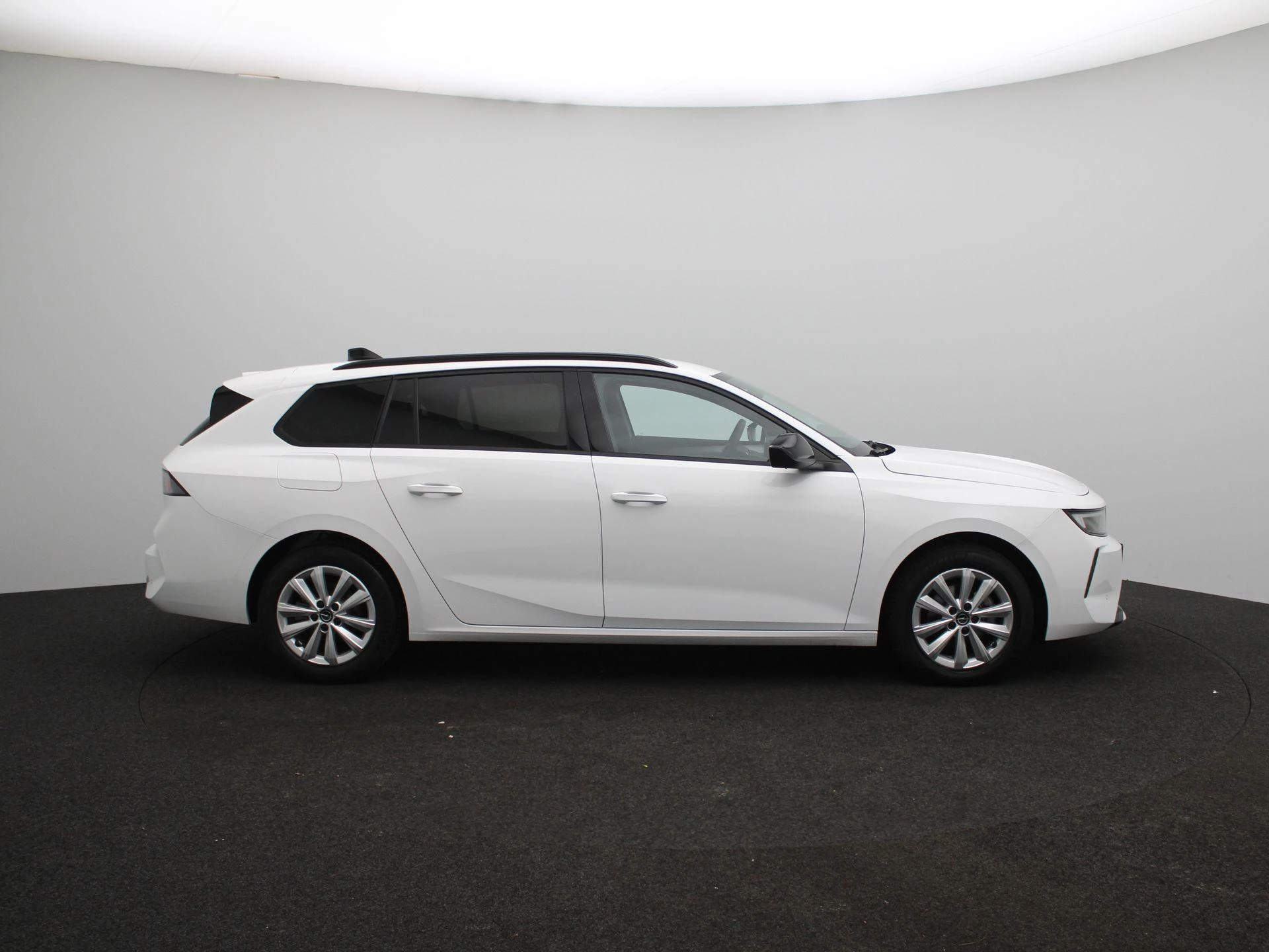 Opel-Astra-image-5