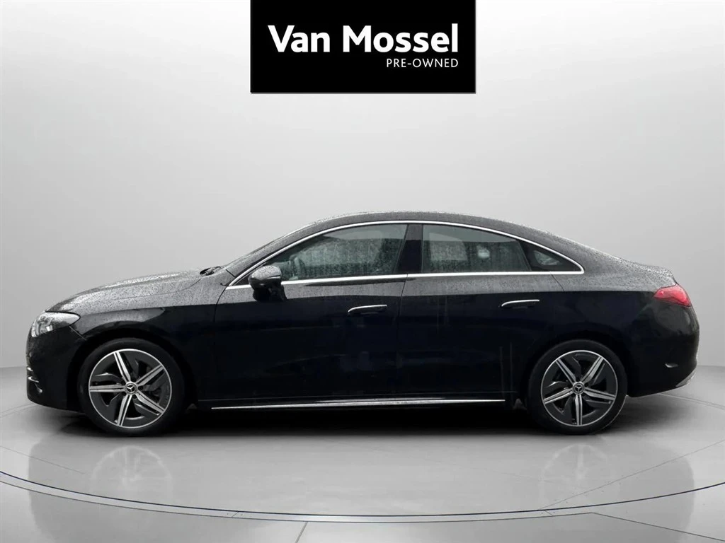 Mercedes-Benz-CLA-image-7