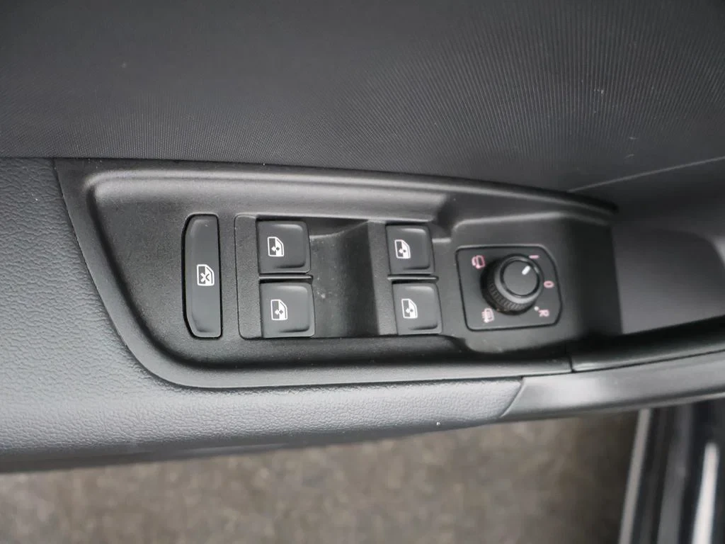 Audi-A1 Sportback-image-17