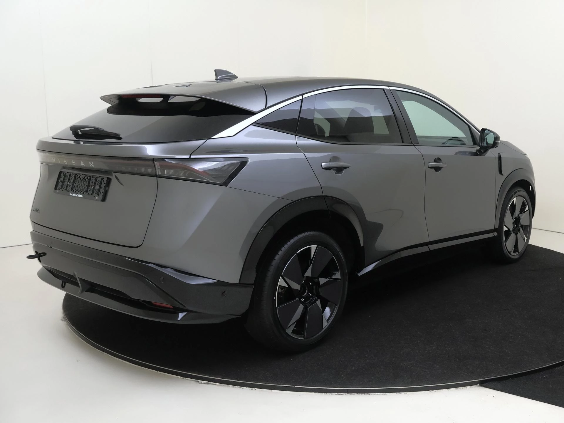 Nissan-ARIYA-image-3