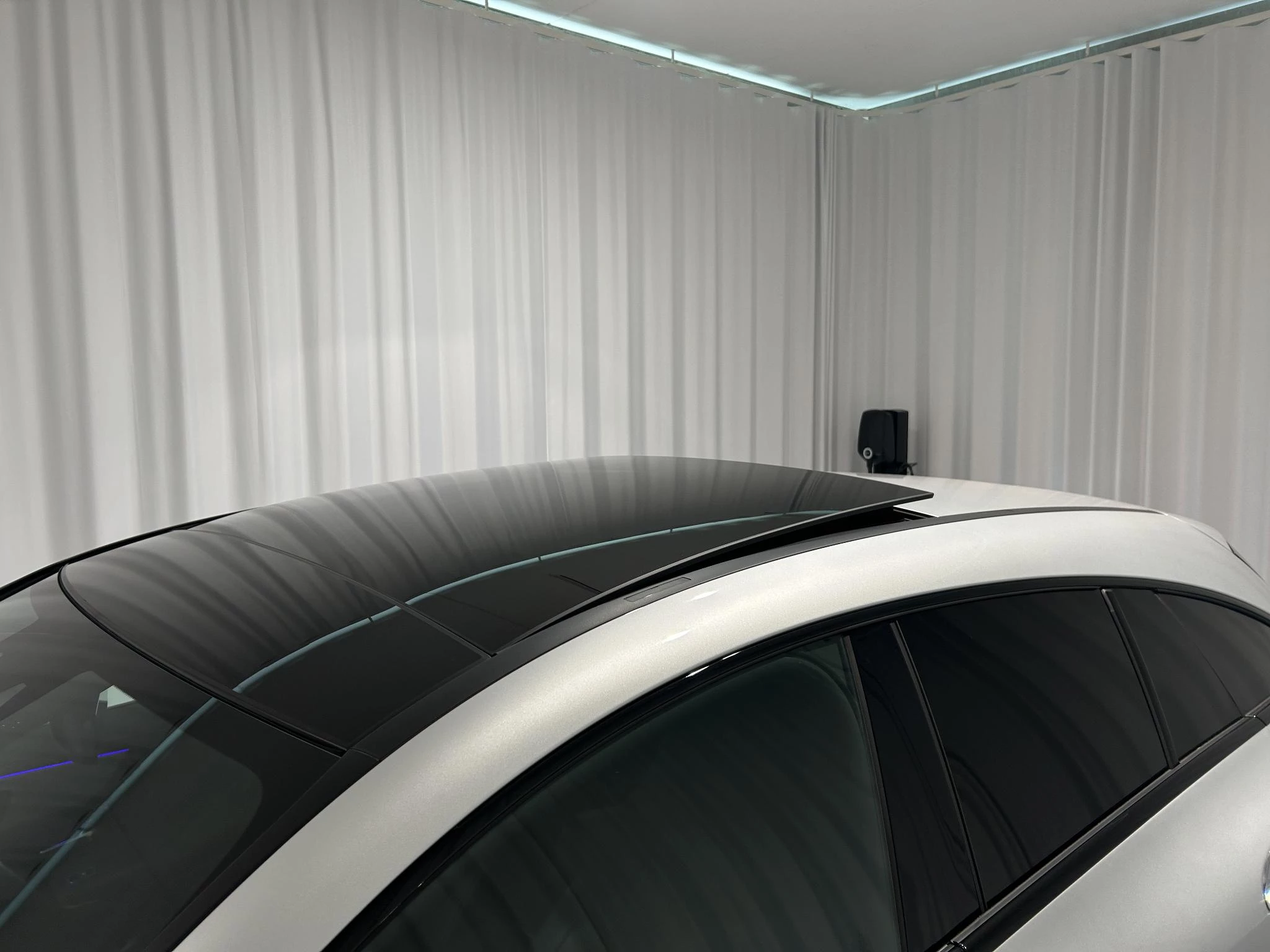 Mercedes-Benz CLA 250 AMG Line Shooting Brake + 224 PK + PANO DAK + MULTIBEAM LED + CAMERA +