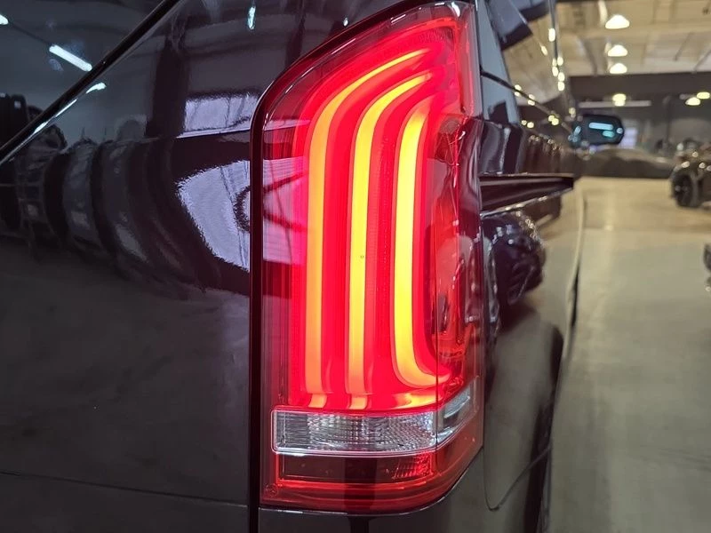 Mercedes-Benz V-Klasse 250 EDITION KOMPAKT AMG AHK AUT Facelift Kam. AMG LineW447 V 250 EDITION KOMPAKT AMG AHK AUT Facelift Kam. AMG Line