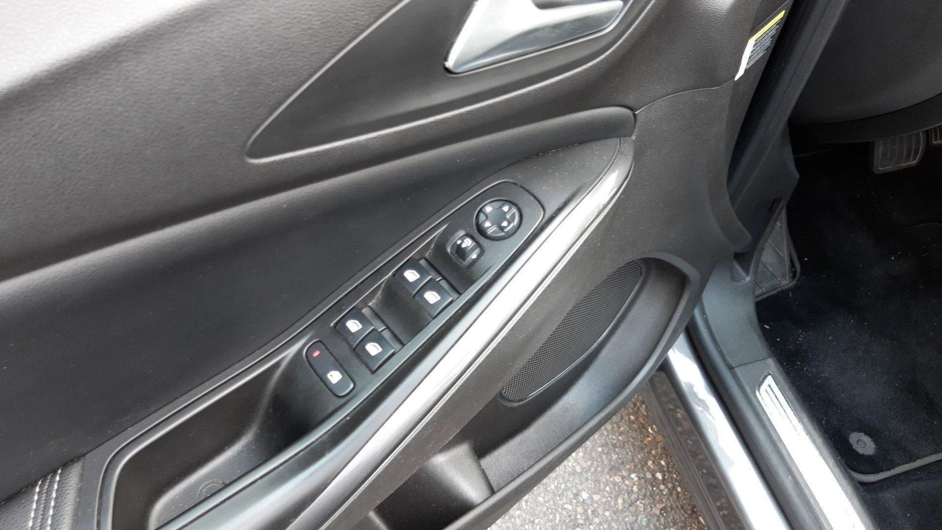 Opel-Grandland X-image-11