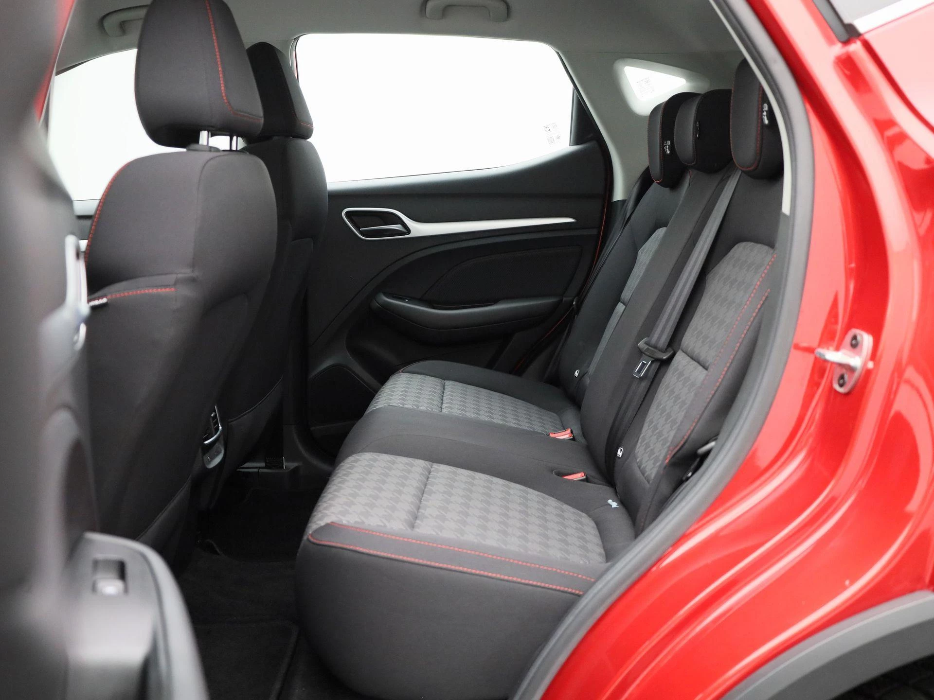 MG-ZS EV-image-12