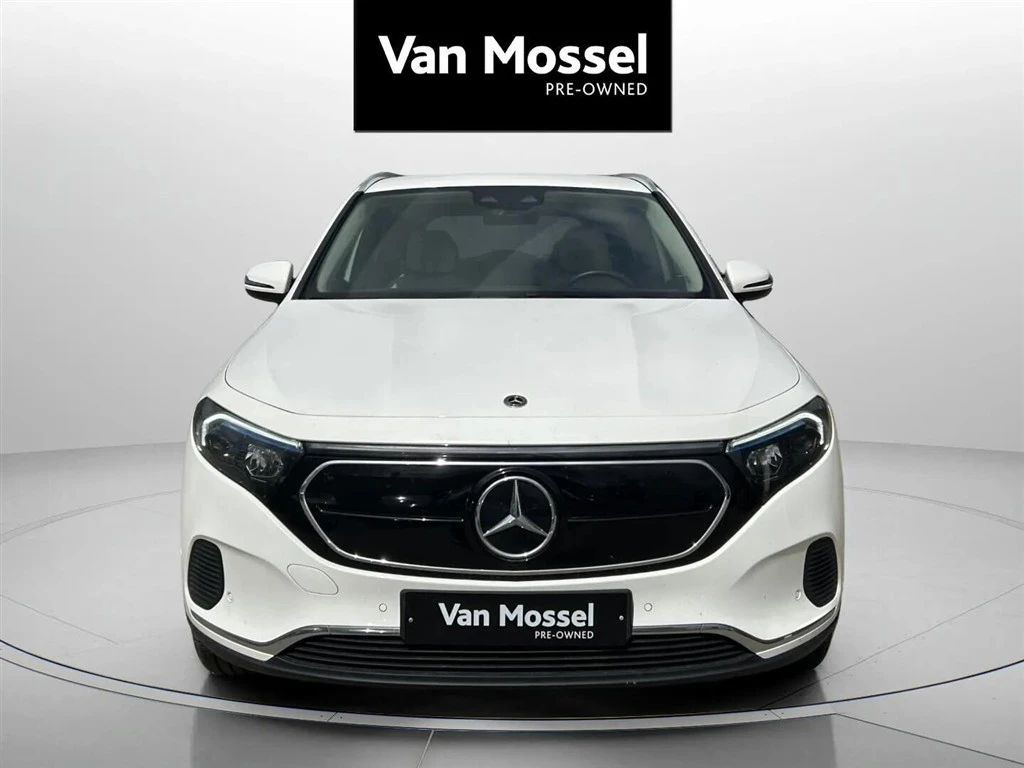 Mercedes-Benz-EQA-image-1