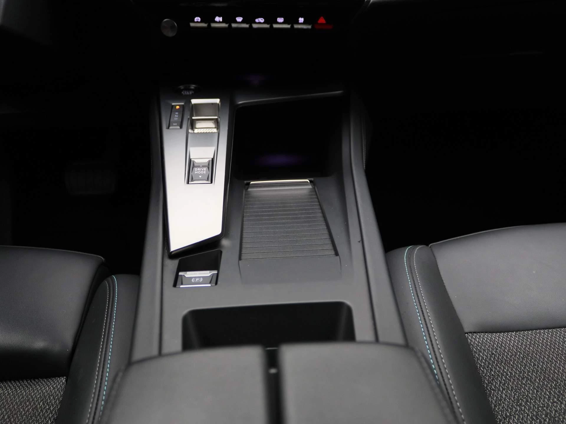 Peugeot 308 1.2 PureTech Allure Pack Business