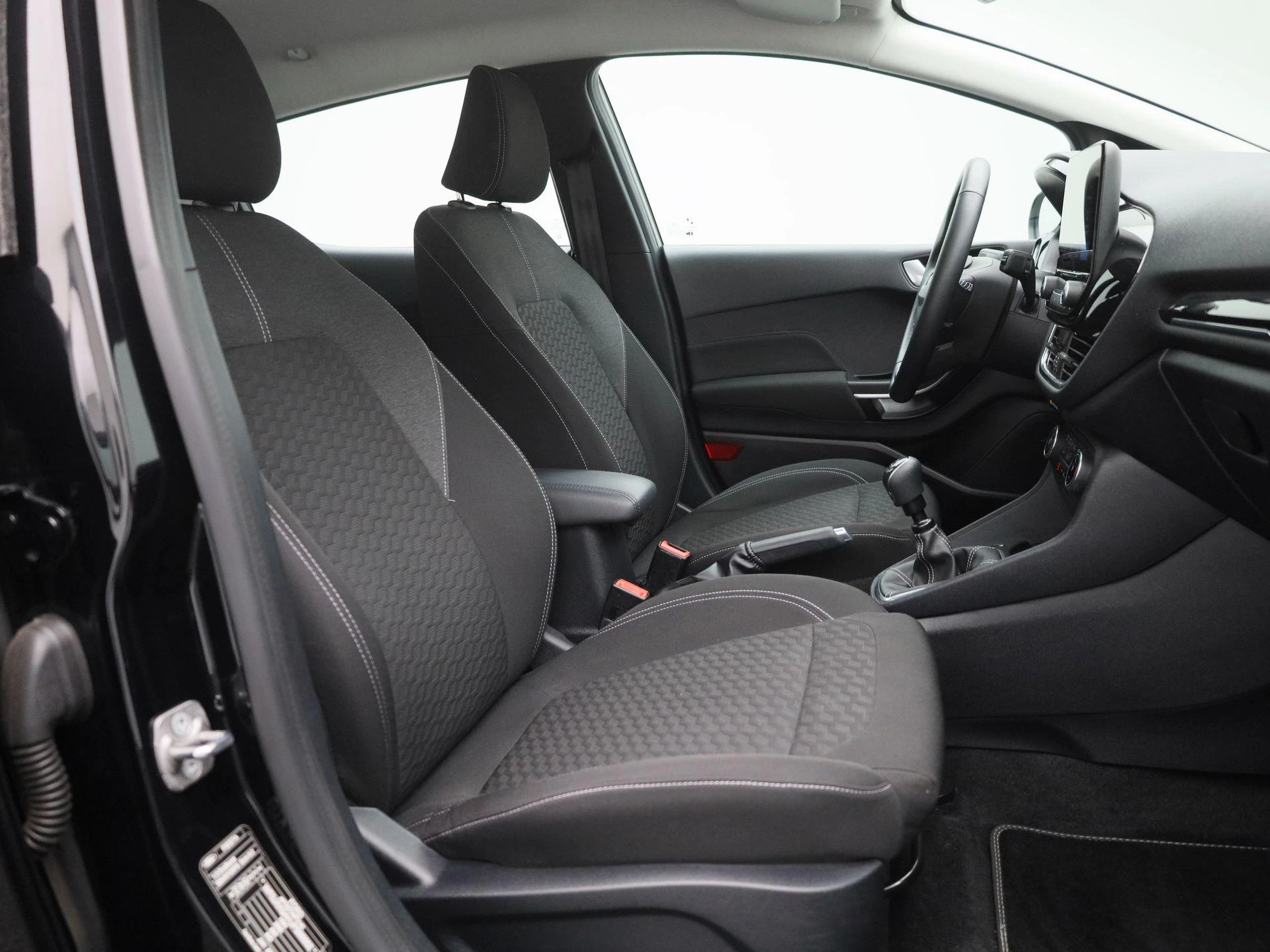 Ford Fiesta - 30