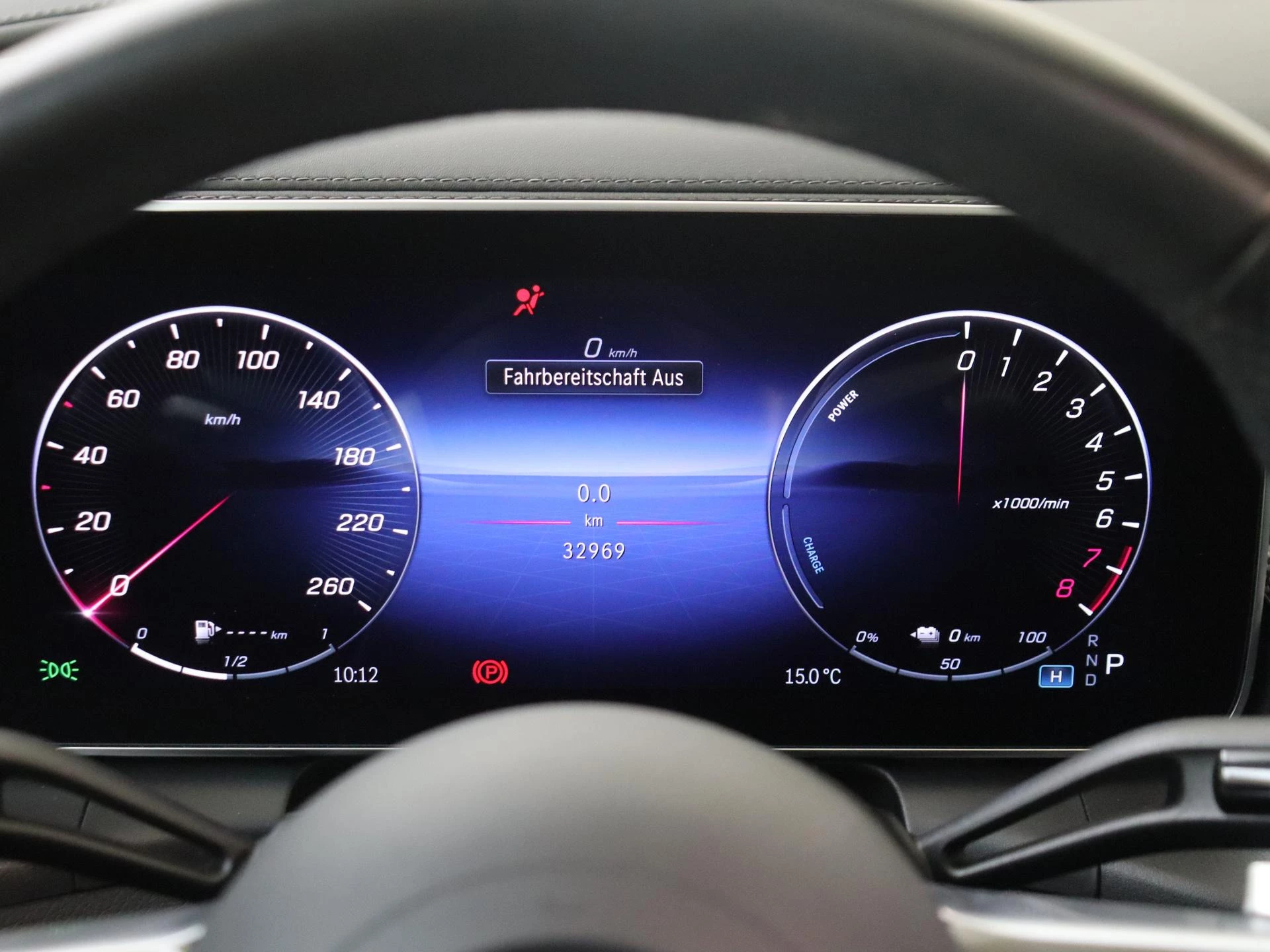 Mercedes-Benz-GLC-image-11