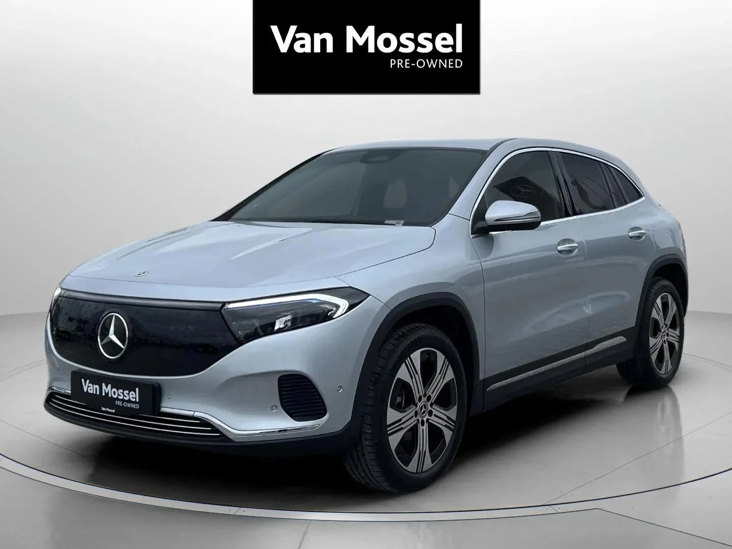 Mercedes-Benz-EQA-image-0