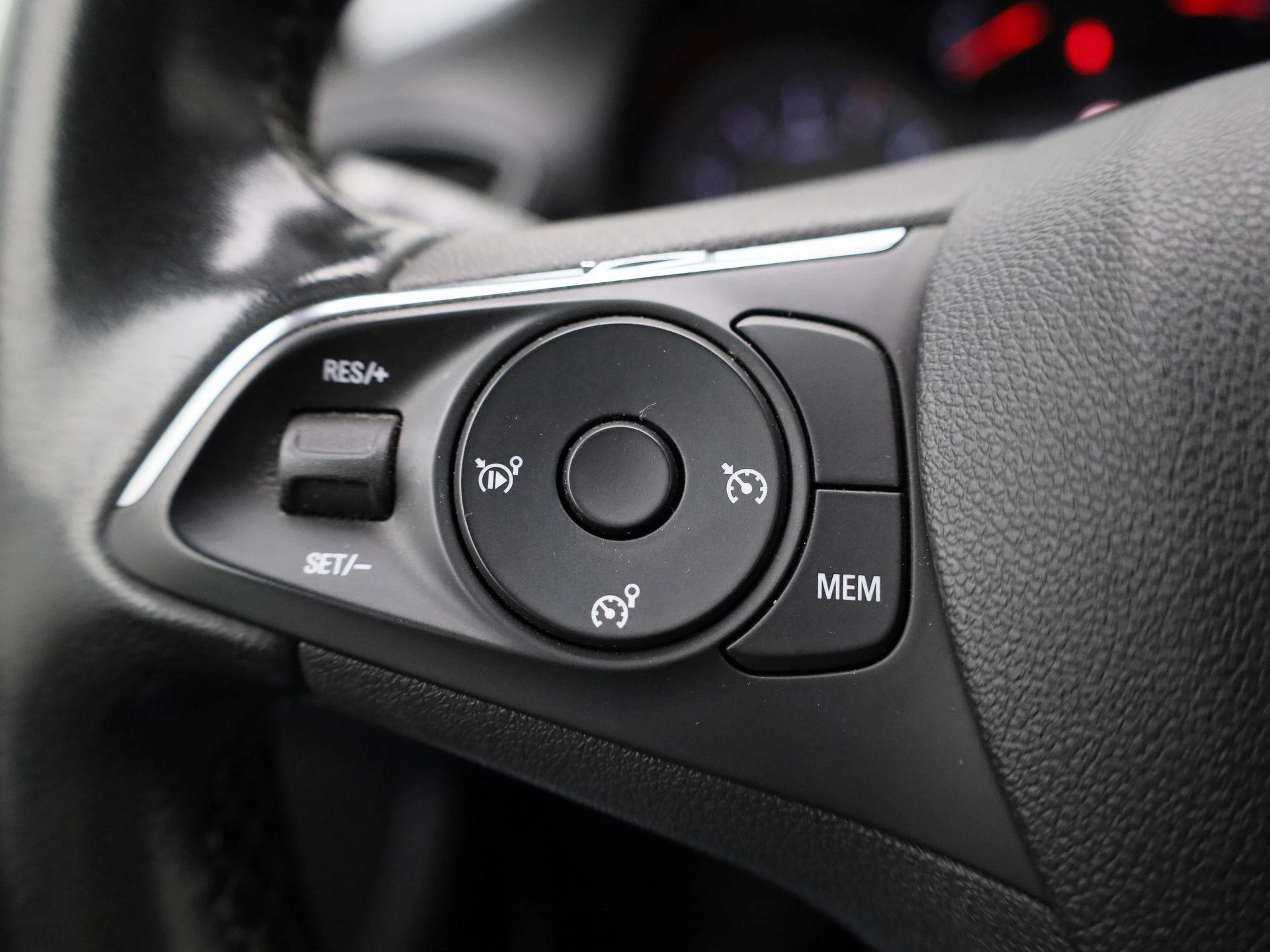 Opel-Crossland-image-19