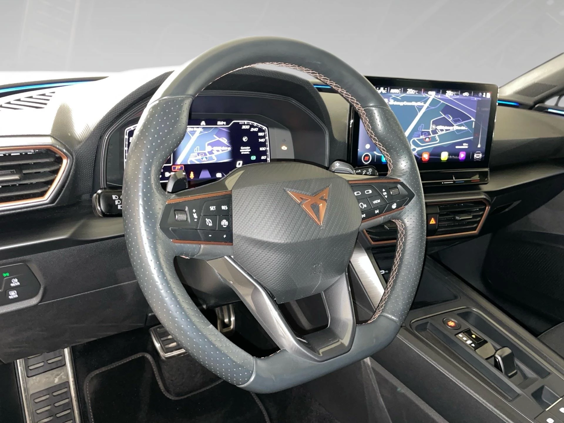 CUPRA Leon 2.0 TSI EVO 221kW VZ DSG