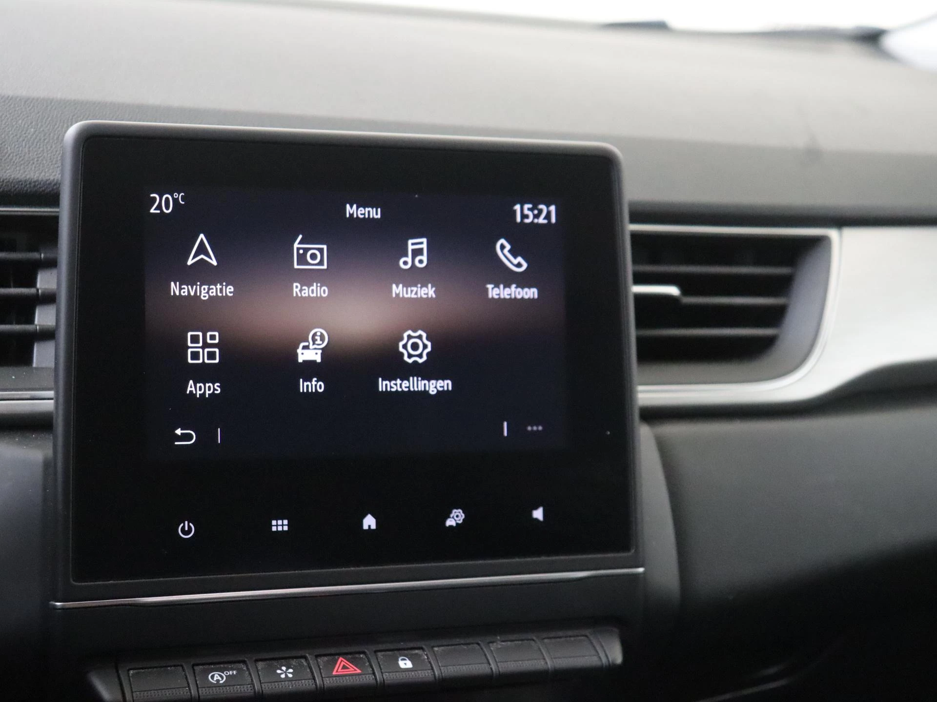 Renault-Captur-image-15