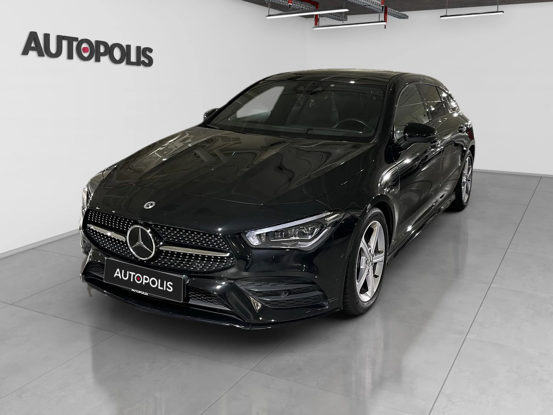 Mercedes-Benz-CLA-image-18