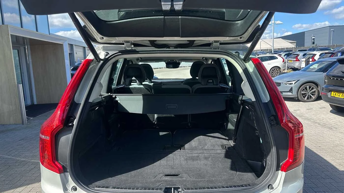 Volvo-XC90-image-14