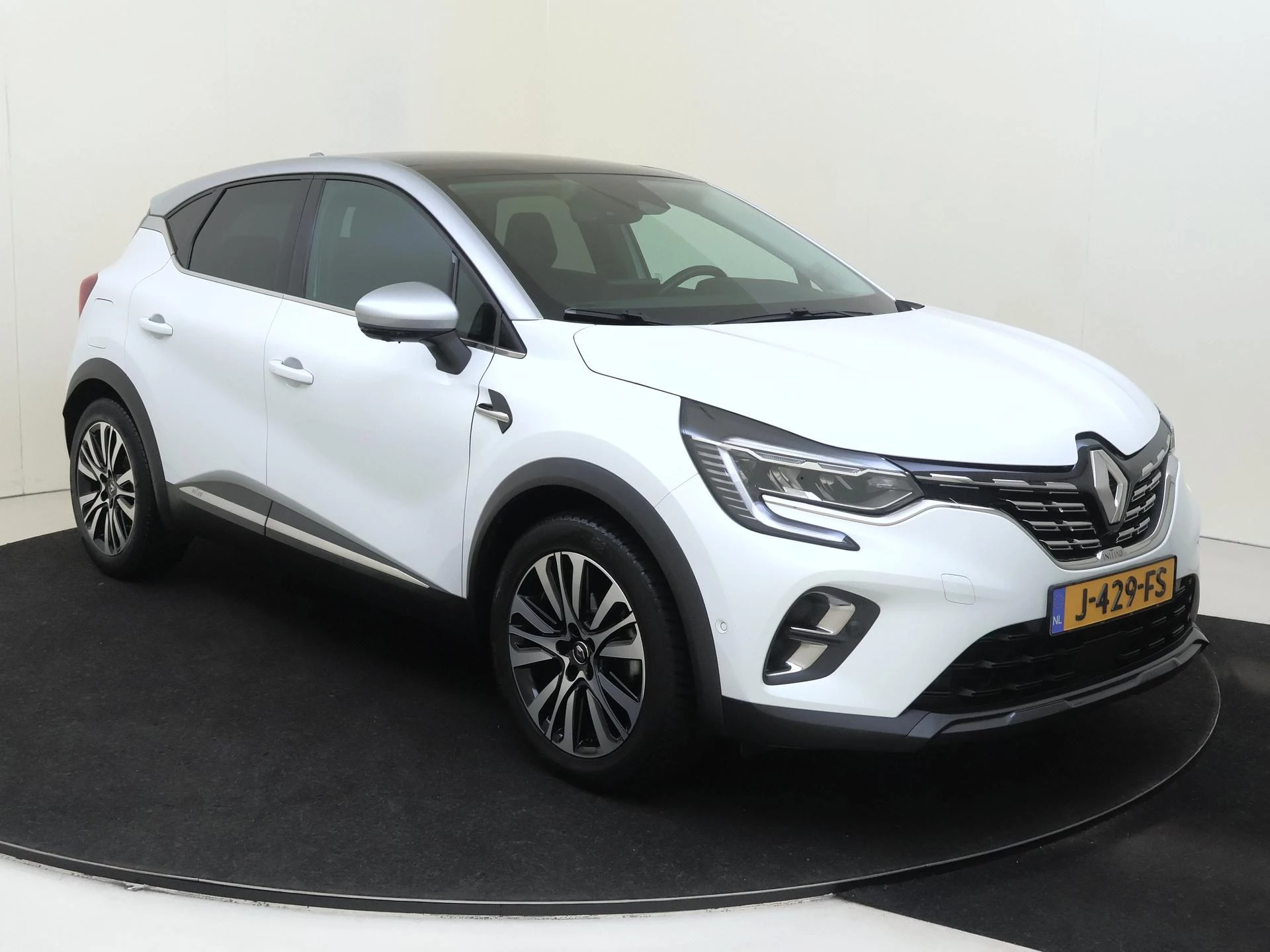 Renault Captur 1.3 TCe 155 Initiale Paris