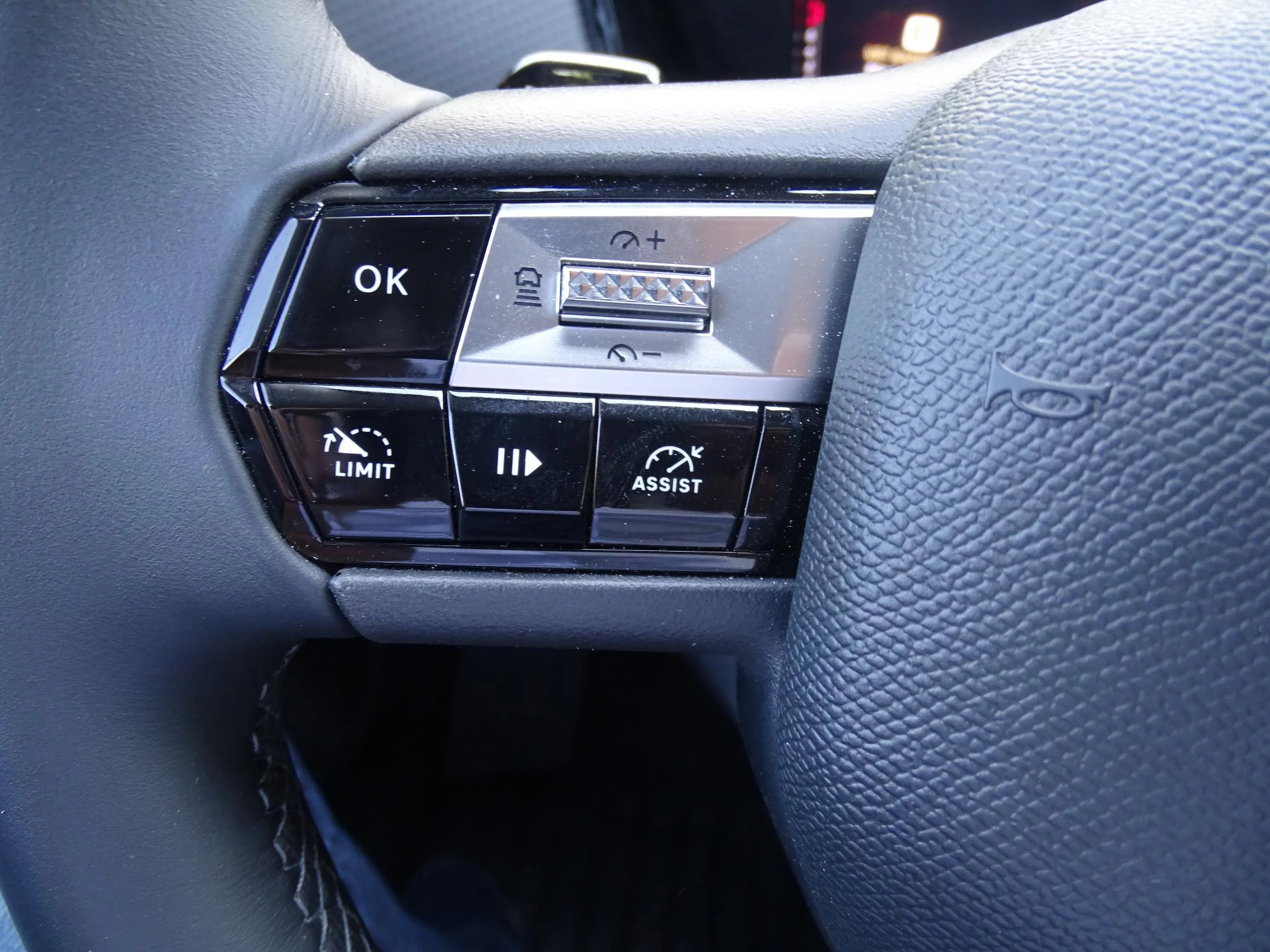 DS DS 4 Crossback 1.2T Trocadero automaat