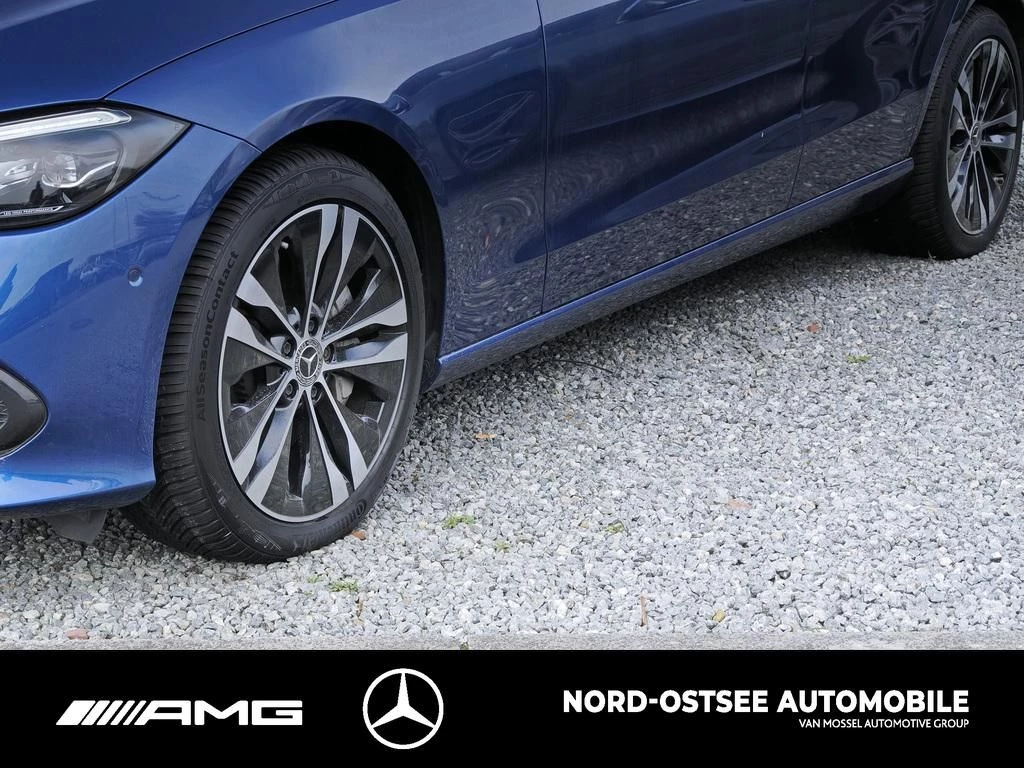 Mercedes-Benz C-Klasse 300 e AVANTGARDE NAVI KAMERA LED KEYLESS TEMPO AVANTGARDE