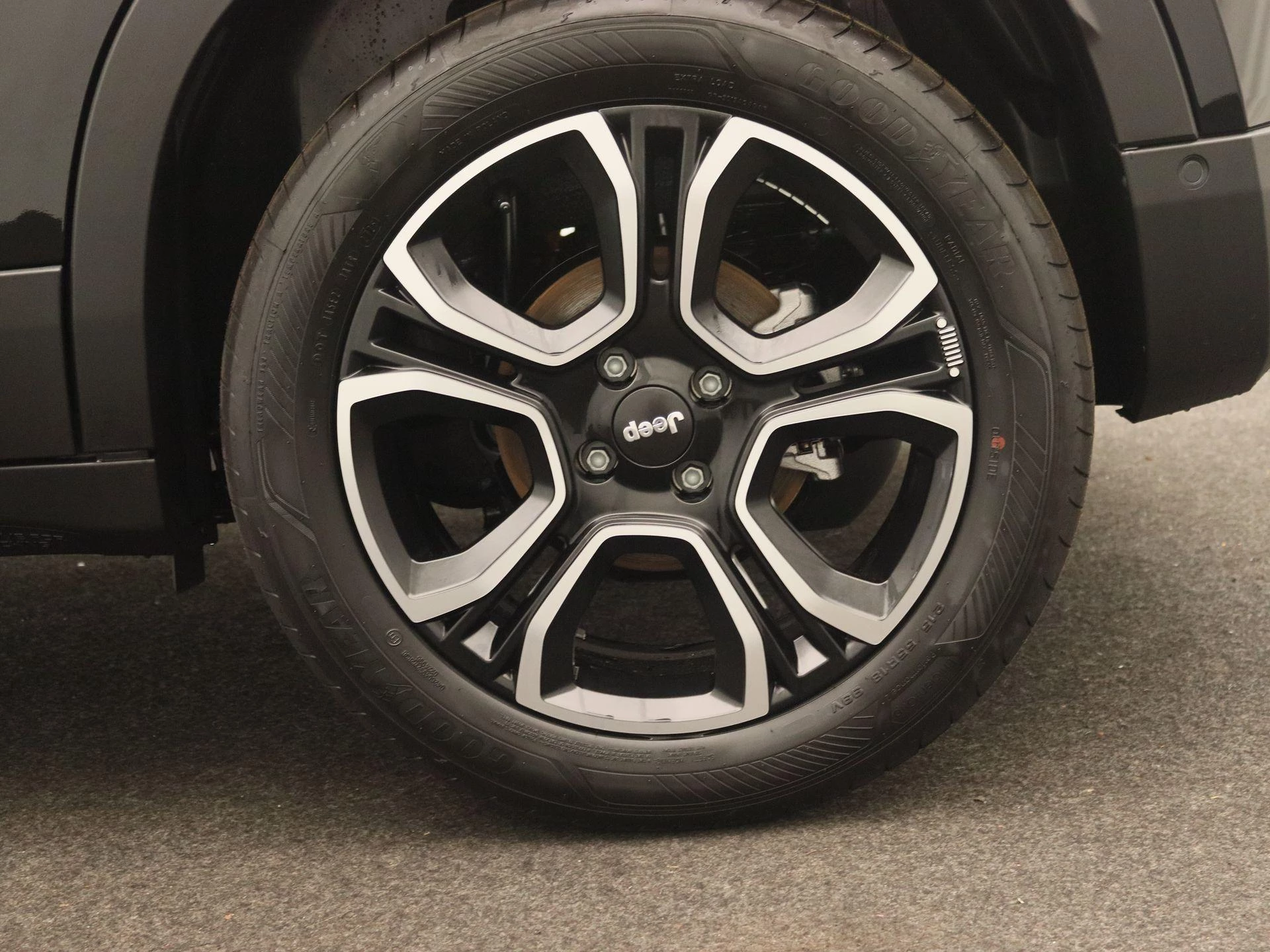 Jeep-Avenger-image-17