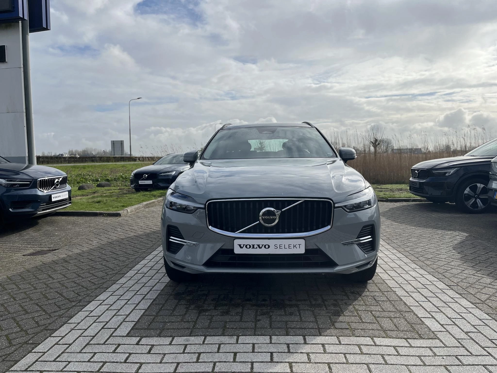 Volvo-XC60-image-20