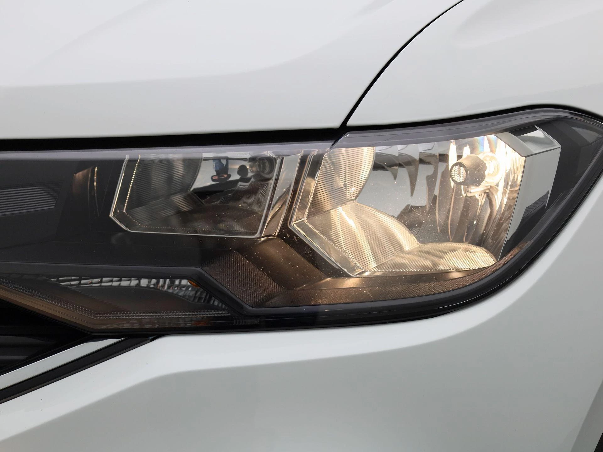 Volkswagen-T-Cross-image-13