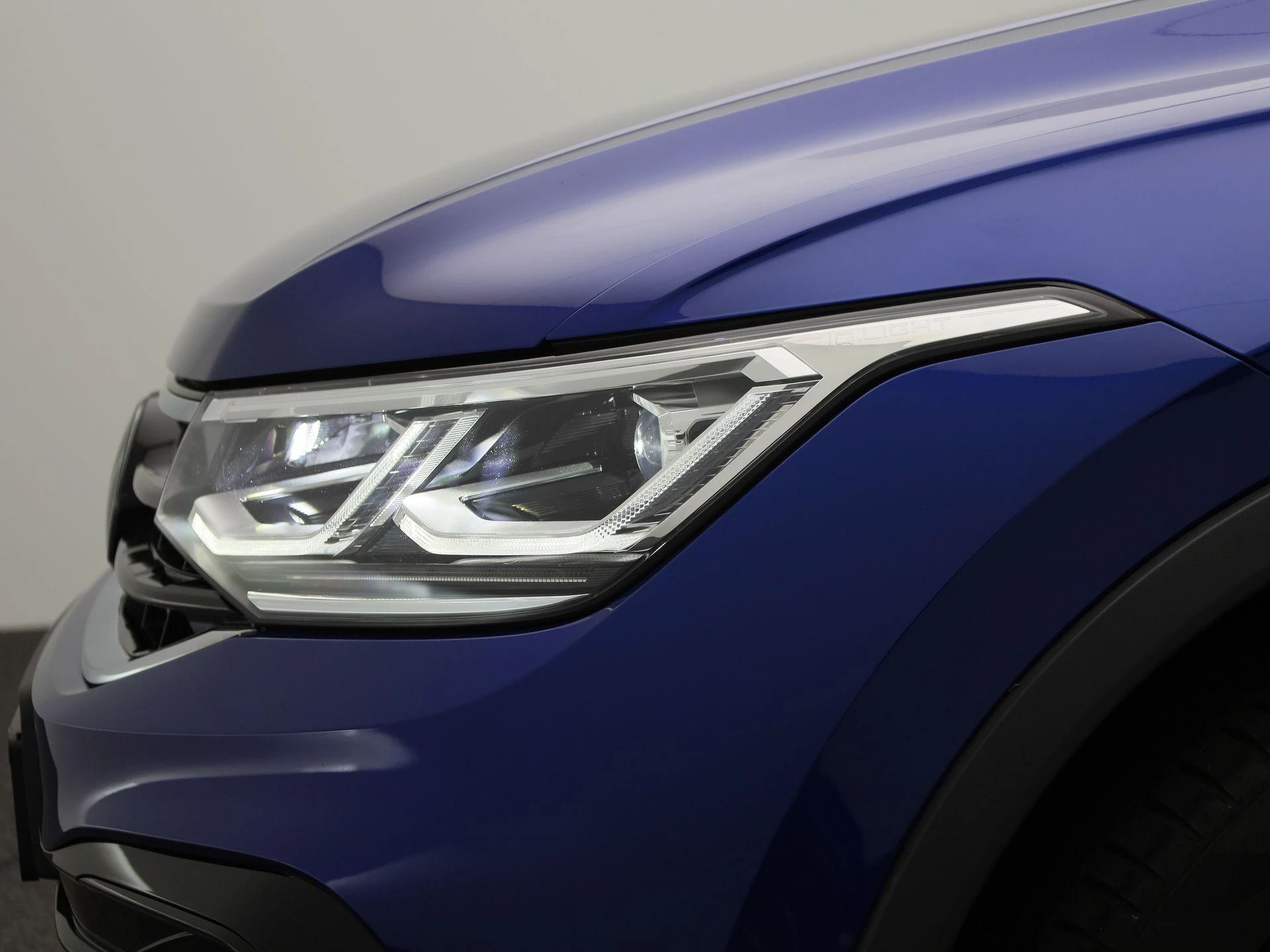 Volkswagen-Tiguan-image-15