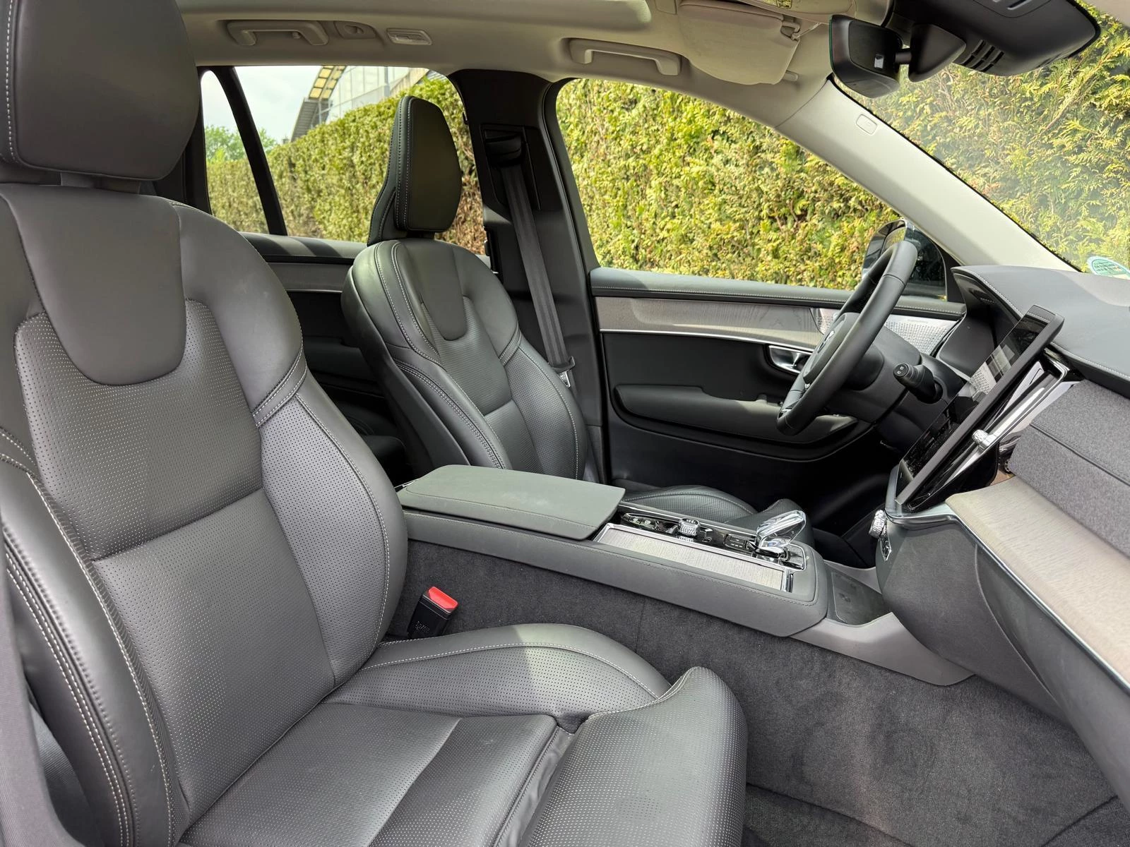 Volvo XC90 T8 Plug-in hybrid AWD Ultra Dark
