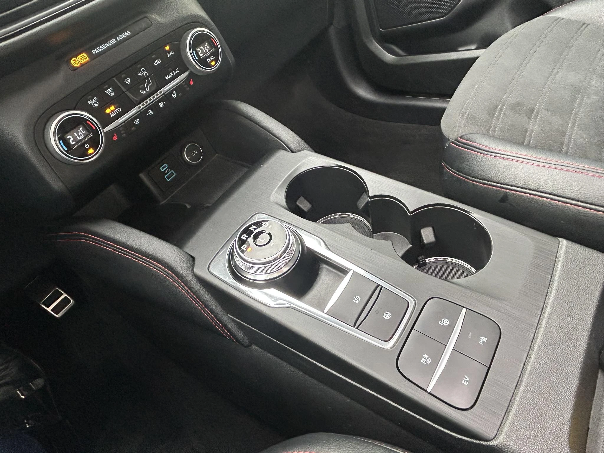 Ford-Kuga-image-16