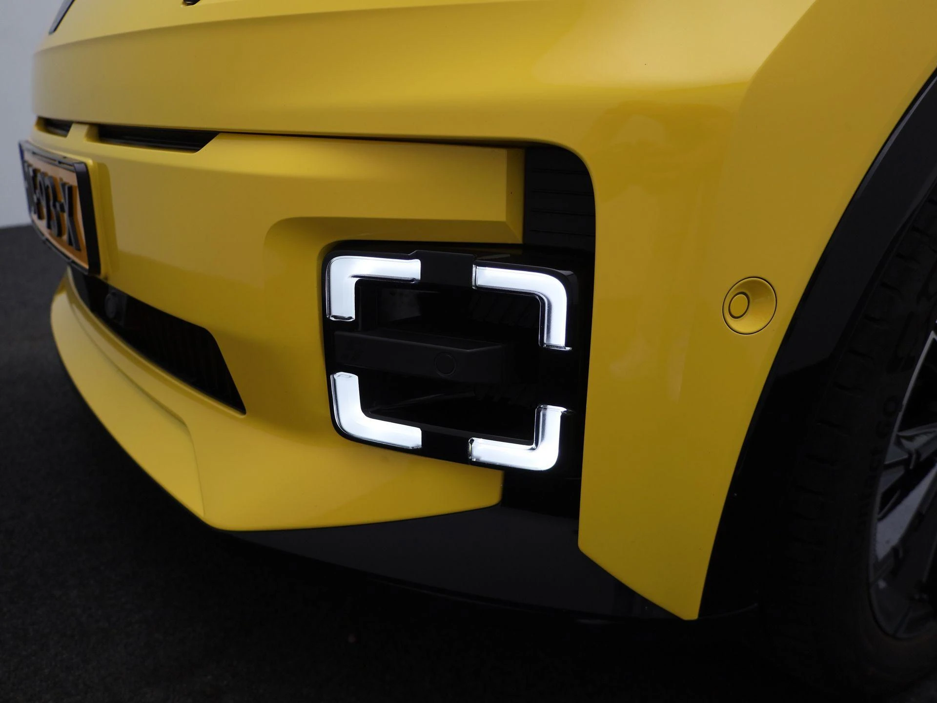 Renault-5-image-49