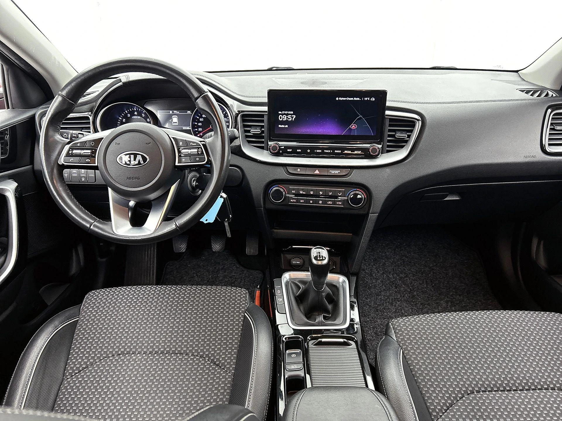 Kia-XCeed-image-22