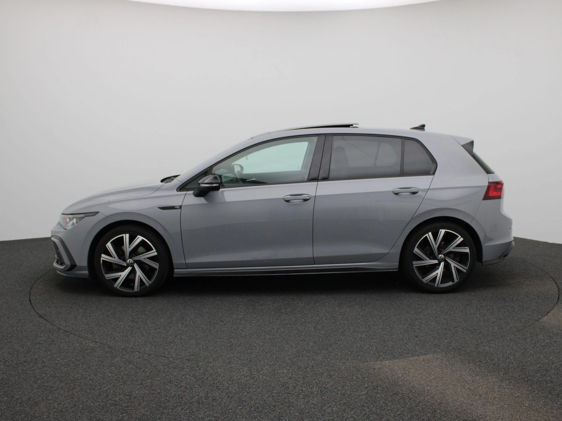Volkswagen Golf 2.0 TSI R-Line