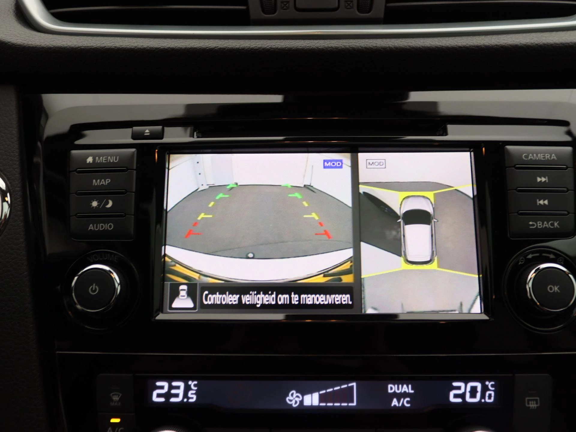 Nissan-QASHQAI-image-17